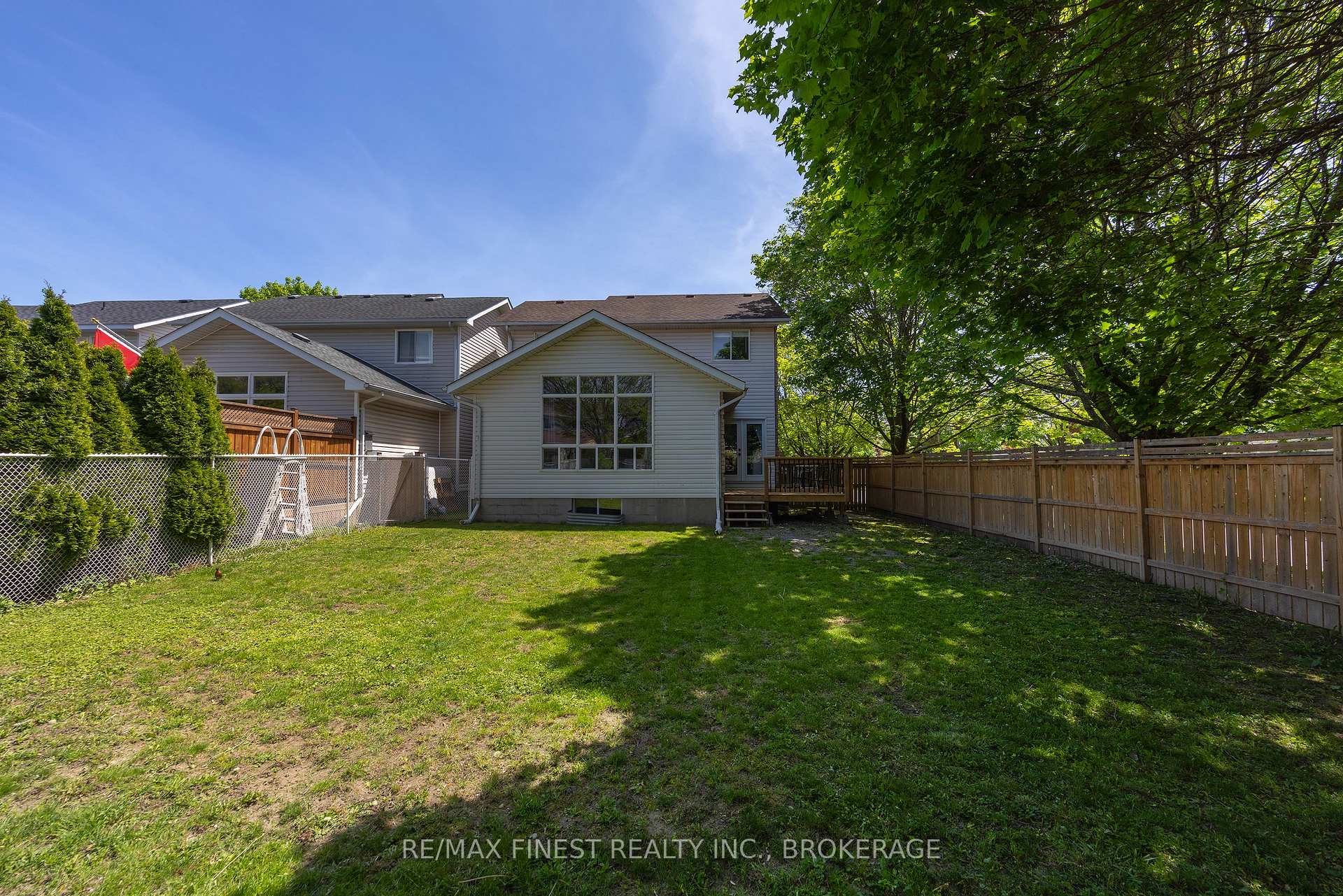 Photo 43 of 416 Fieldstone Drive, Kingston, Kingston East (Incl Barret Crt) — HOMEH