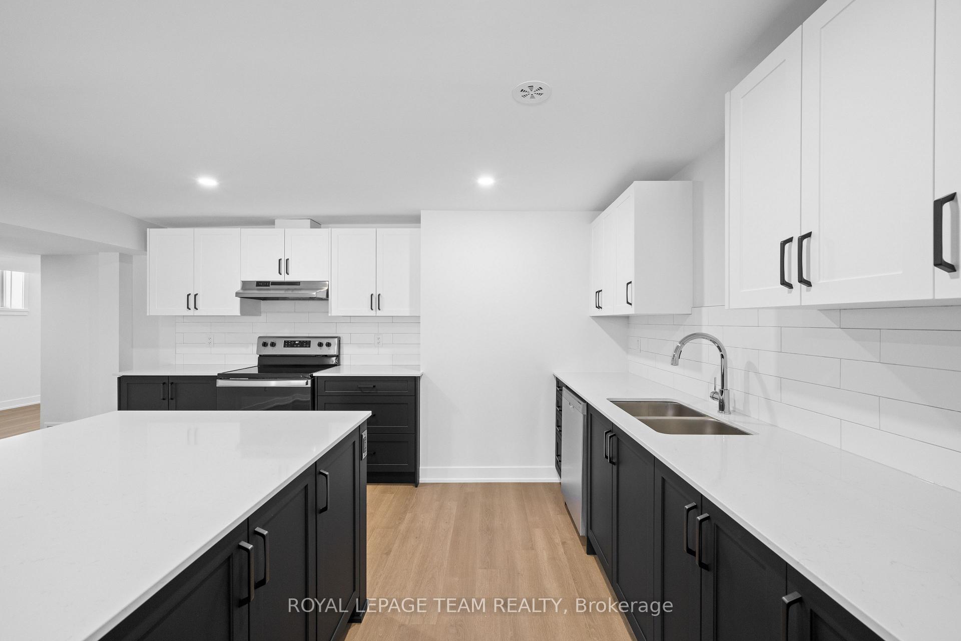 Photo 13 of Unit 2, 1124 Moore Street, Brockville, Brockville — HOMEH