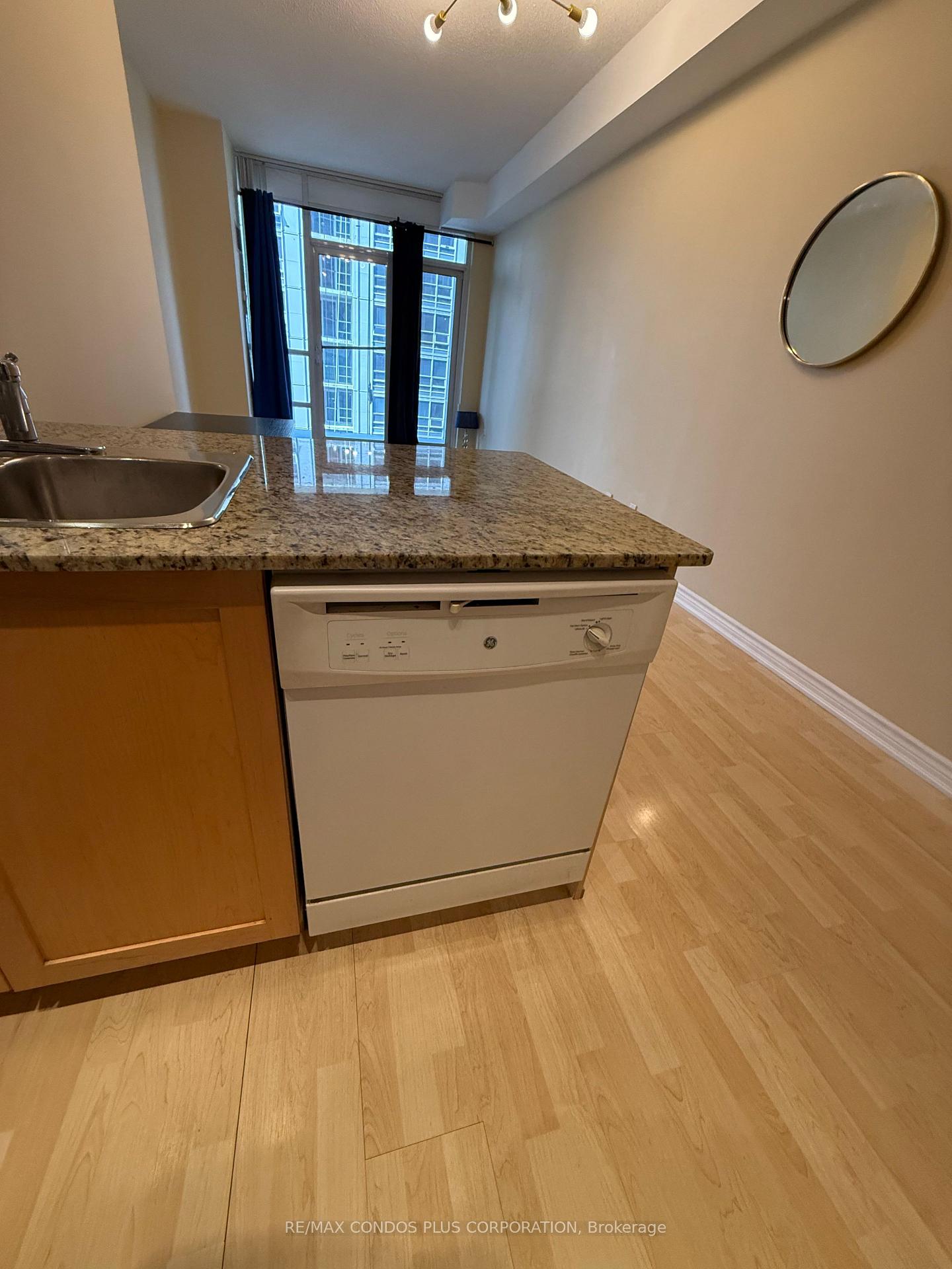 Photo 9 of Unit 2613, 761 Bay Street N, Toronto, Bay Street Corridor — HOMEH