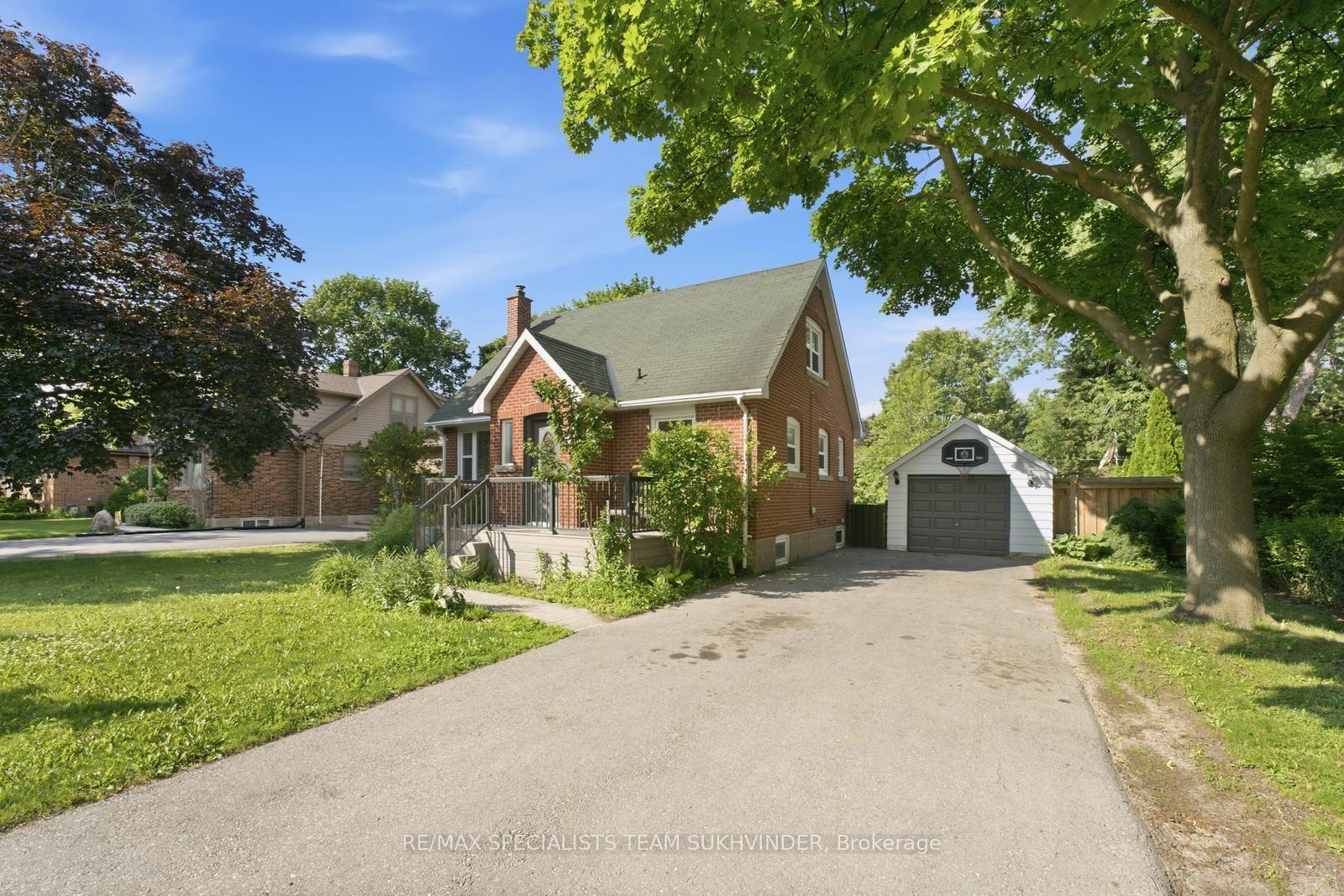 Photo 6 of 156 Mill Street, Brampton, Brampton South — HOMEH