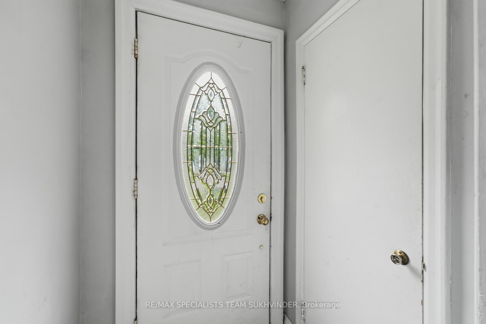 Photo 7 of 156 Mill Street, Brampton, Brampton South — HOMEH