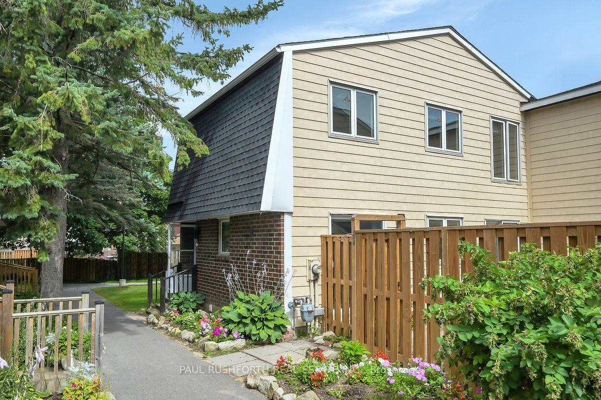 Photo 3 of 244 Salter Crescent, Ottawa, Kanata - Beaverbrook — HOMEH