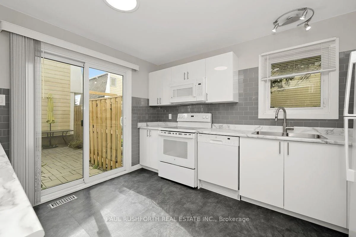 Photo 40 of 244 Salter Crescent, Ottawa, Kanata - Beaverbrook — HOMEH