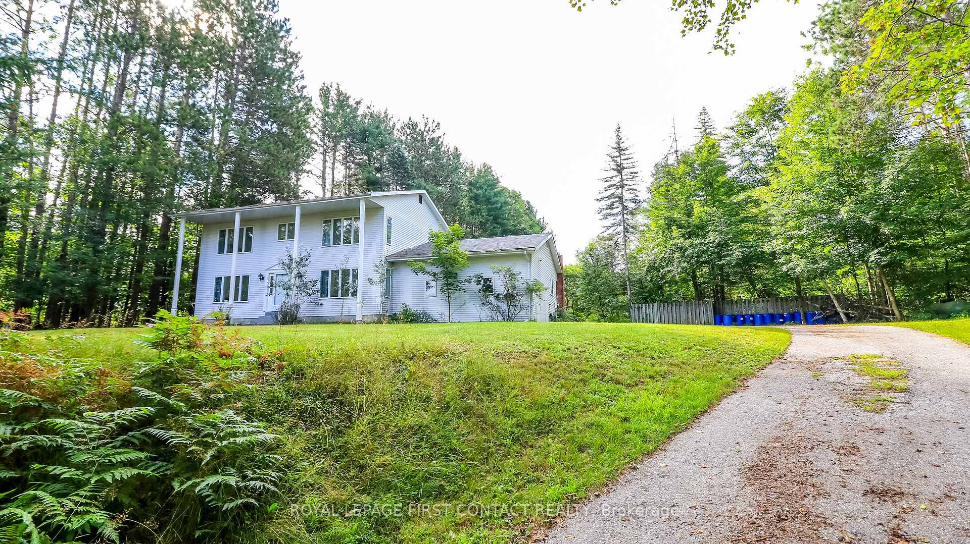 Photo 5 of 428 Beaumont Drive, Bracebridge, Muskoka (N) — HOMEH
