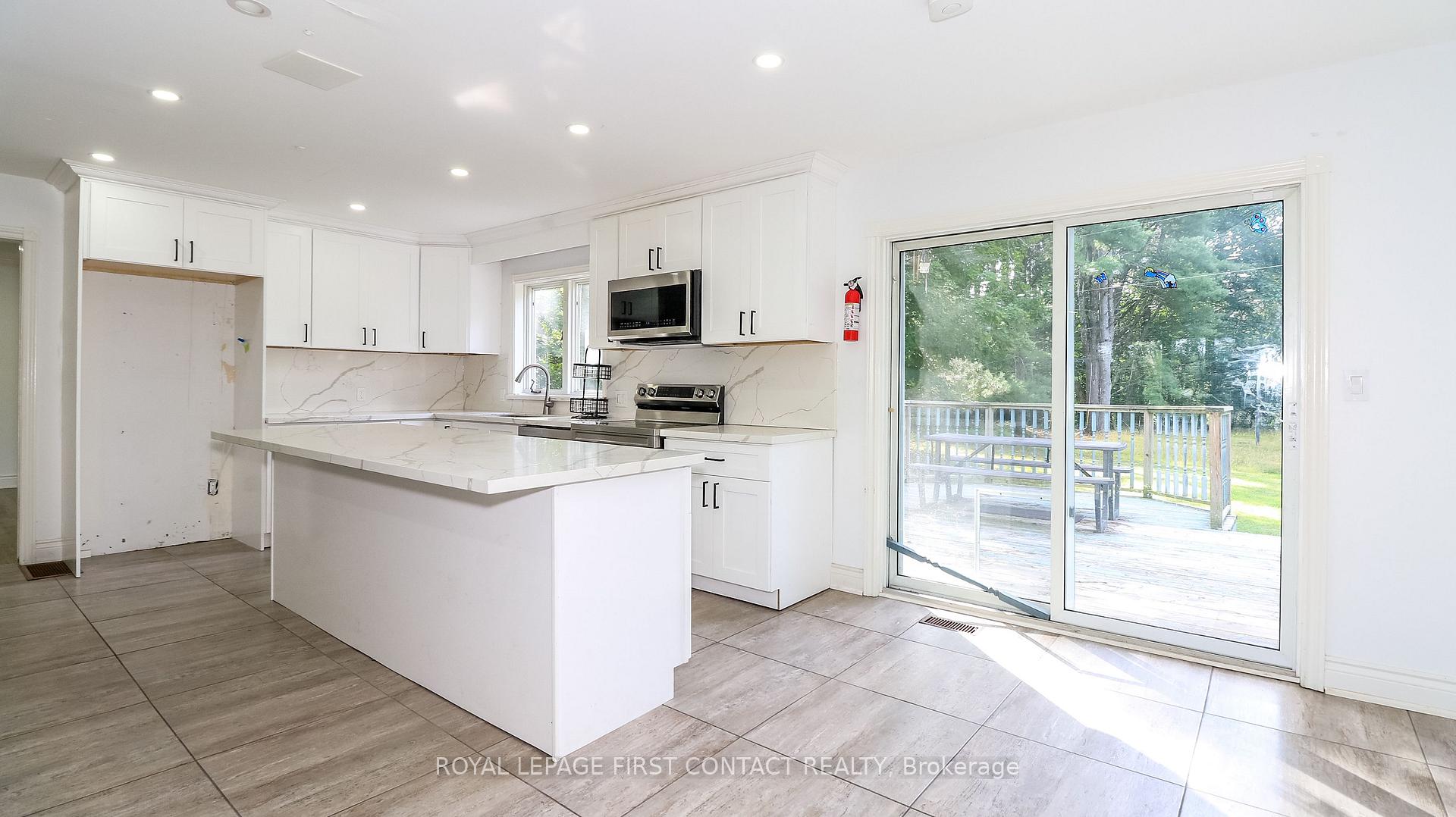 Photo 19 of 428 Beaumont Drive, Bracebridge, Muskoka (N) — HOMEH