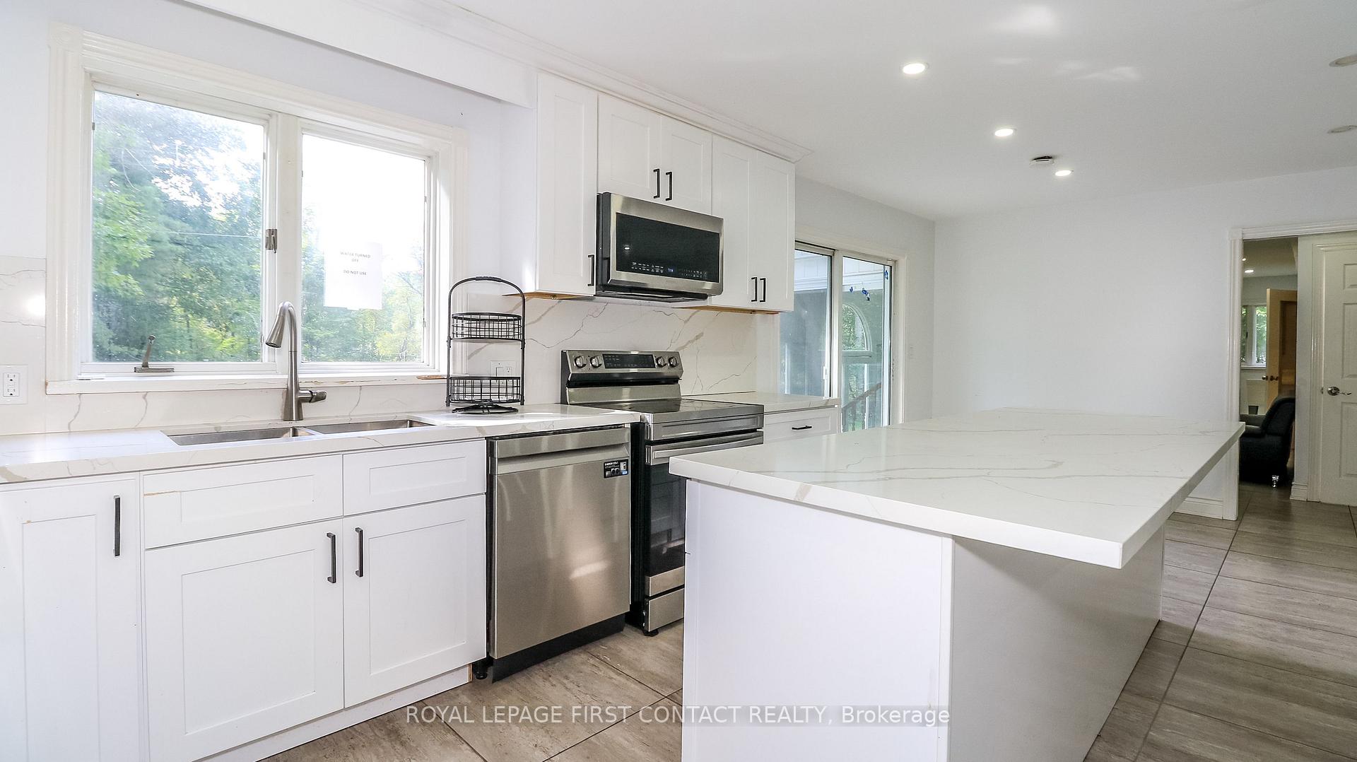 Photo 21 of 428 Beaumont Drive, Bracebridge, Muskoka (N) — HOMEH