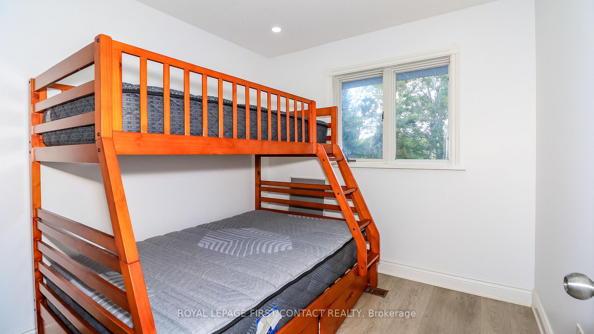Photo 33 of 428 Beaumont Drive, Bracebridge, Muskoka (N) — HOMEH