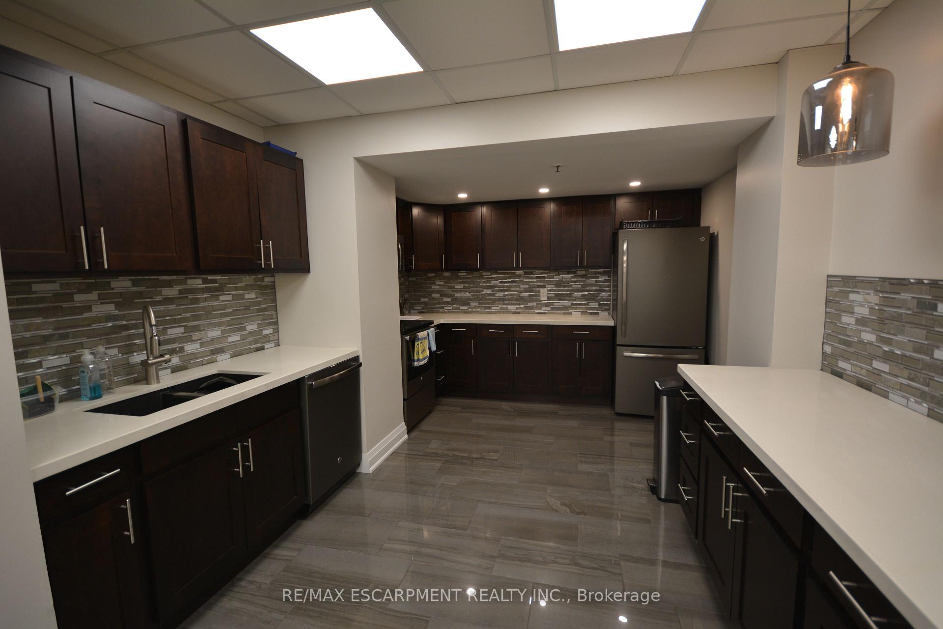 Photo 30 of Unit 103, 1270 Maple Crossing Boulevard E, Burlington, Brant — HOMEH