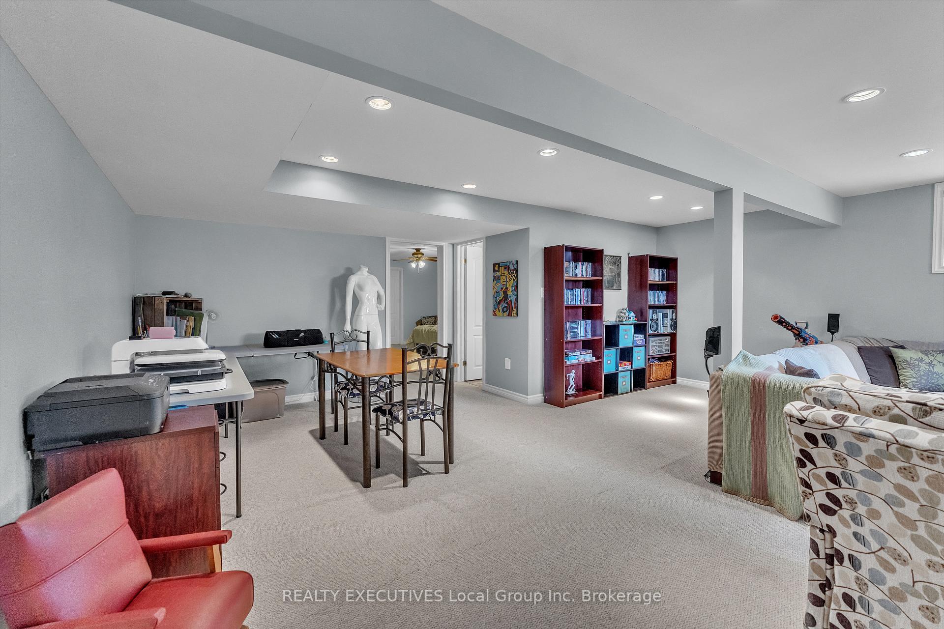 Photo 37 of 124 Fairway Drive, Callander — HOMEH