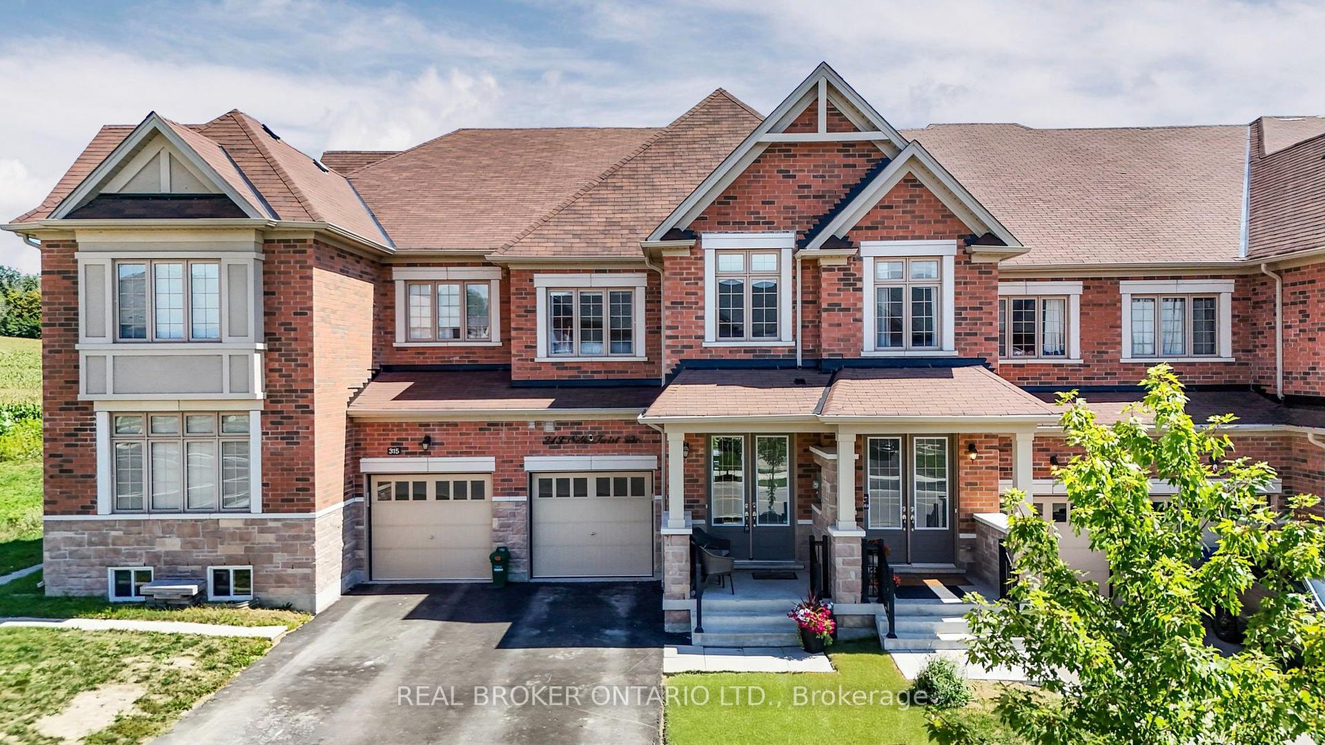 Front of 313 Silk Twist Drive