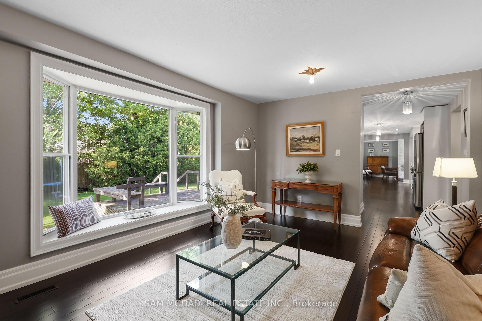 Photo 11 of 1449 Truscott Drive, Mississauga, Lorne Park — HOMEH