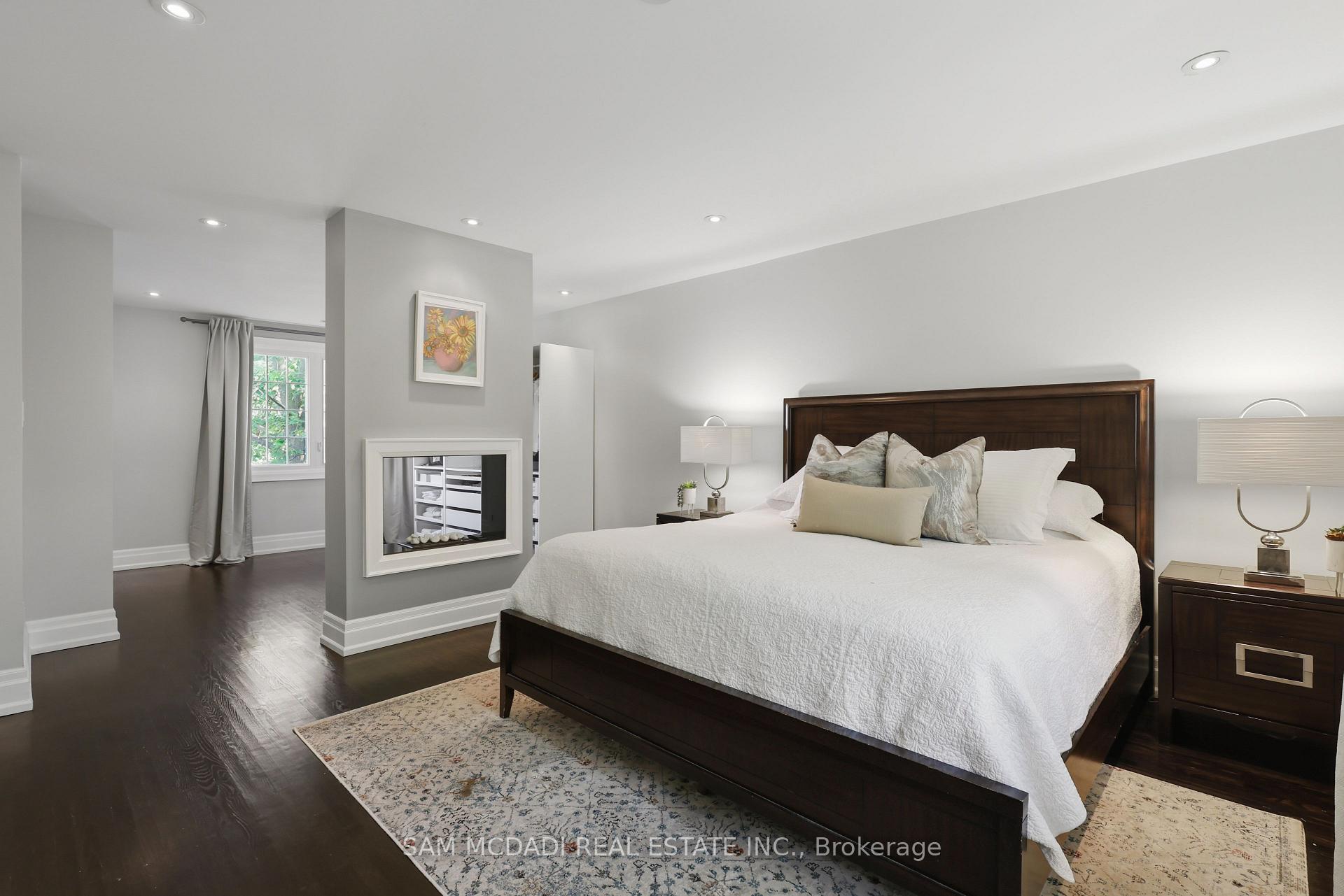 Photo 21 of 1449 Truscott Drive, Mississauga, Lorne Park — HOMEH