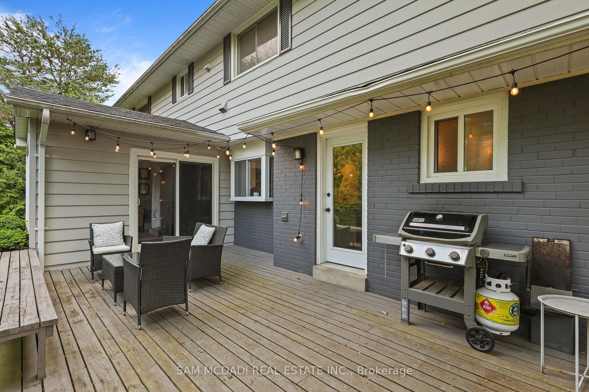 Photo 32 of 1449 Truscott Drive, Mississauga, Lorne Park — HOMEH