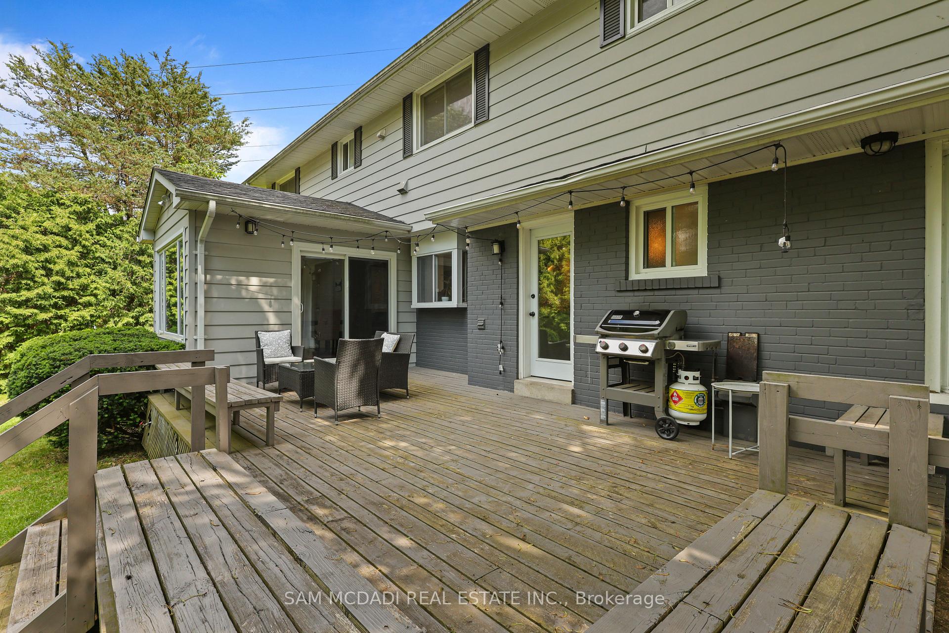 Photo 35 of 1449 Truscott Drive, Mississauga, Lorne Park — HOMEH