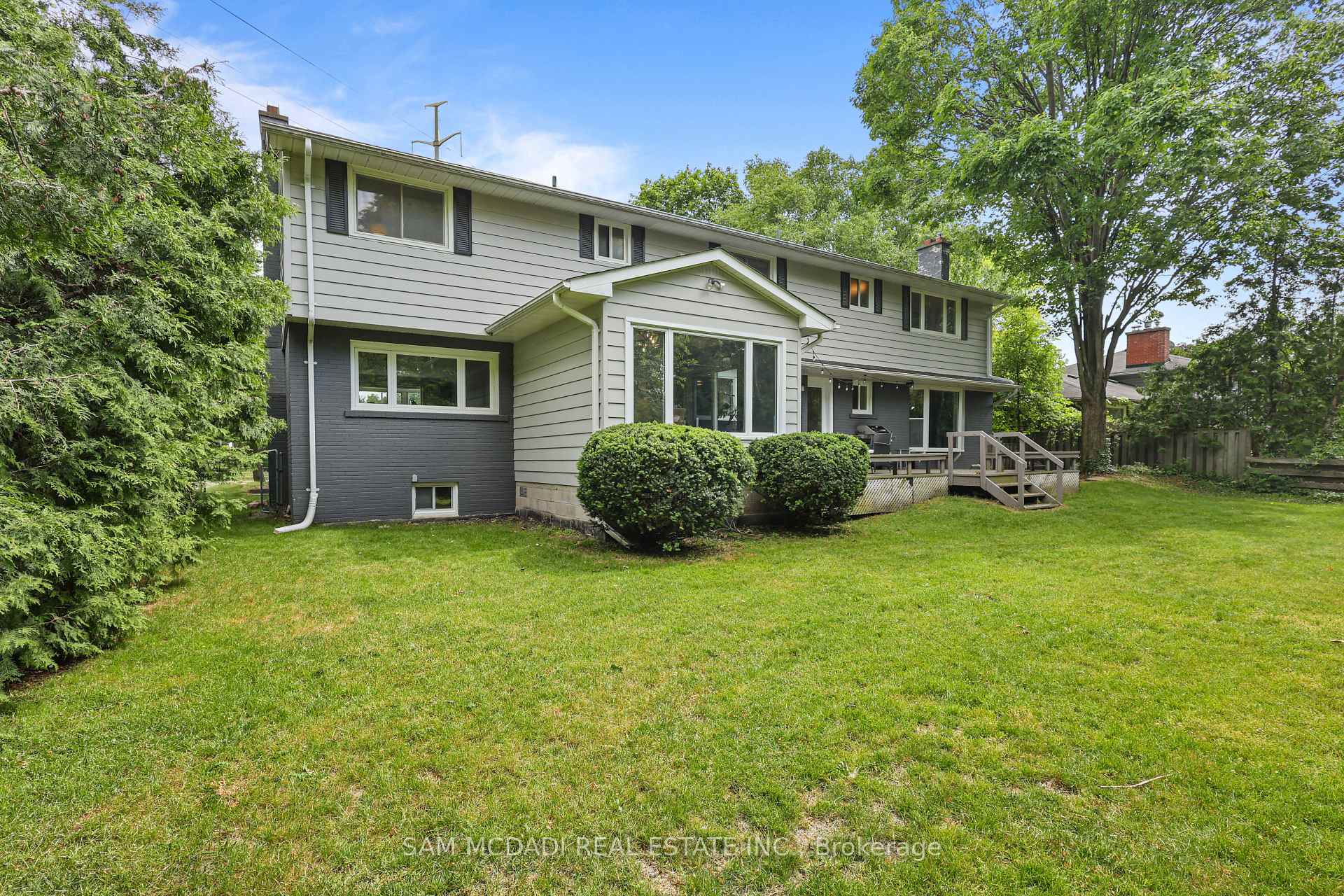 Photo 39 of 1449 Truscott Drive, Mississauga, Lorne Park — HOMEH