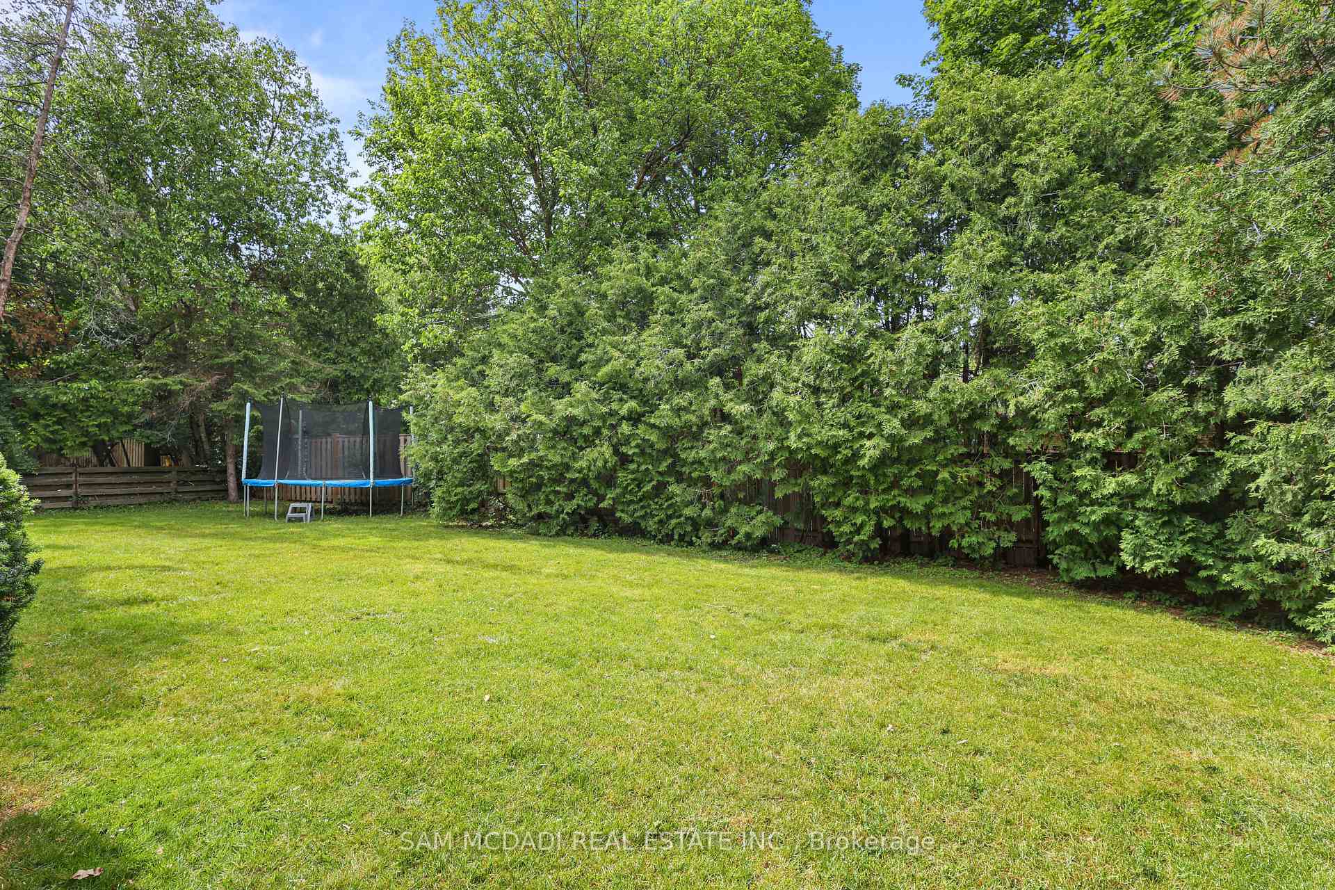 Photo 40 of 1449 Truscott Drive, Mississauga, Lorne Park — HOMEH
