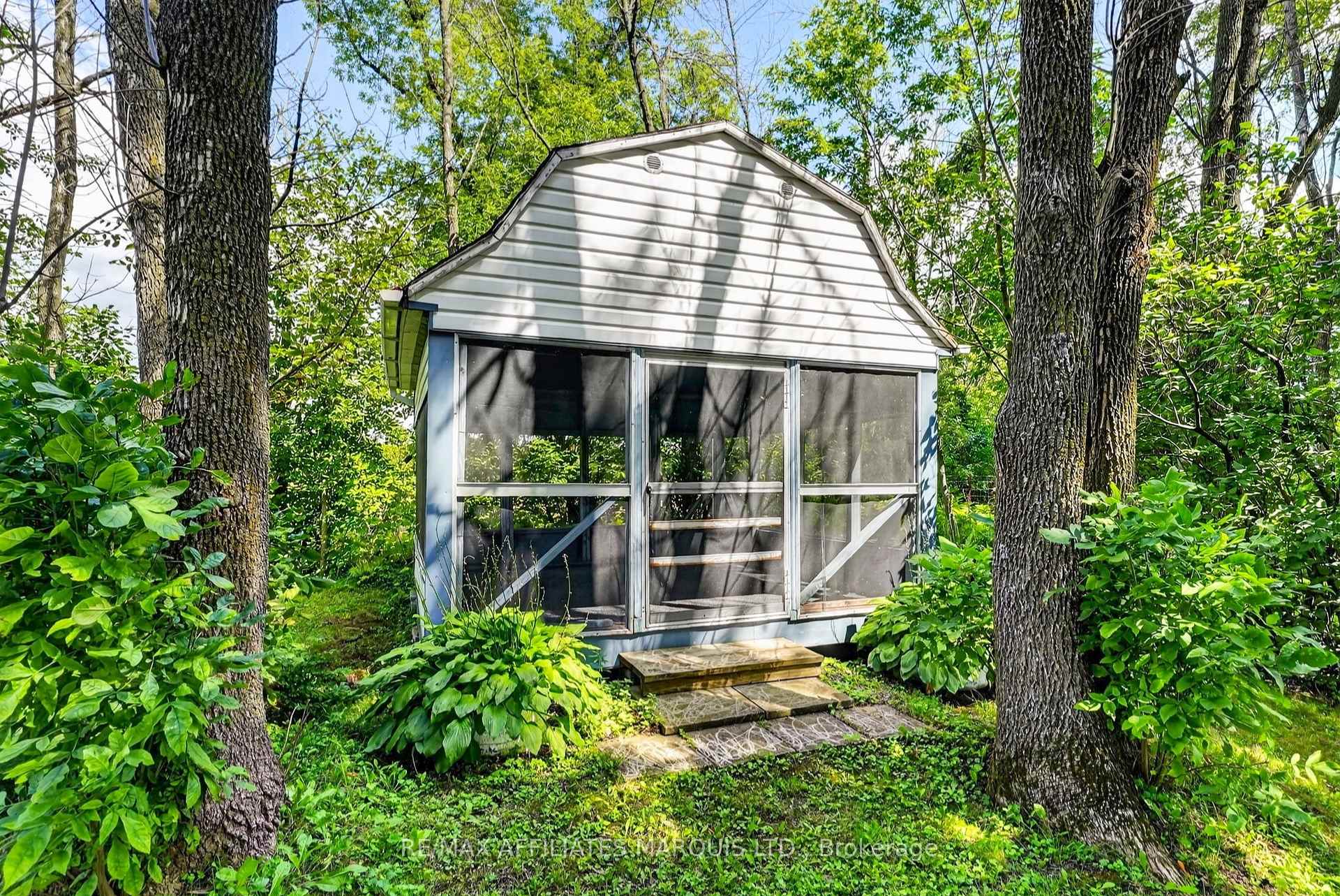 Photo 9 of 19485 Glen Road, South Glengarry, South Glengarry (Charlottenburgh) Twp — HOMEH