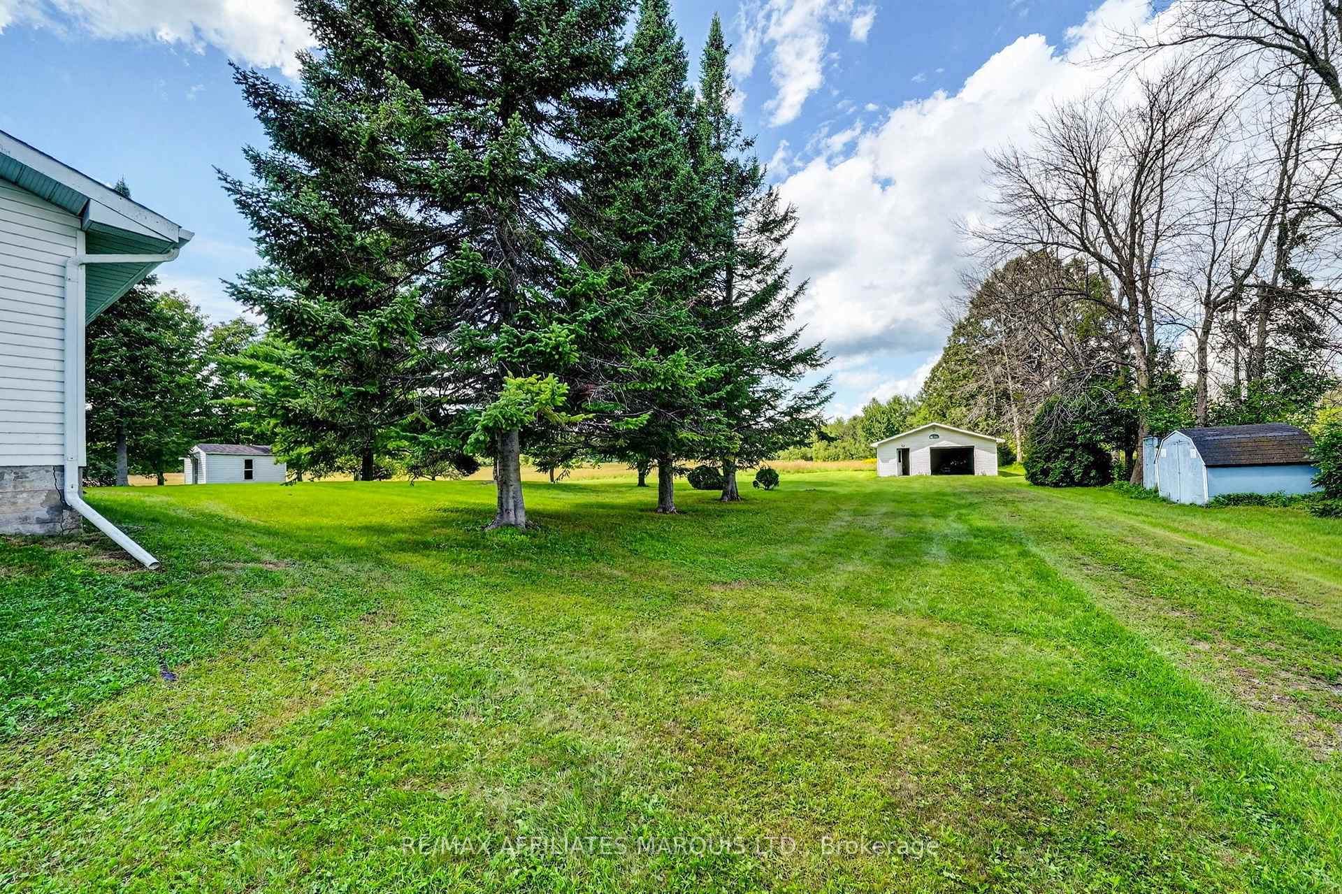 Photo 11 of 19485 Glen Road, South Glengarry, South Glengarry (Charlottenburgh) Twp — HOMEH