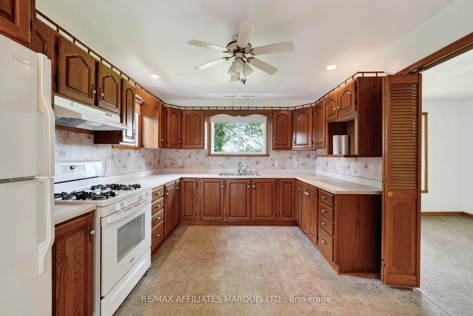 Photo 16 of 19485 Glen Road, South Glengarry, South Glengarry (Charlottenburgh) Twp — HOMEH
