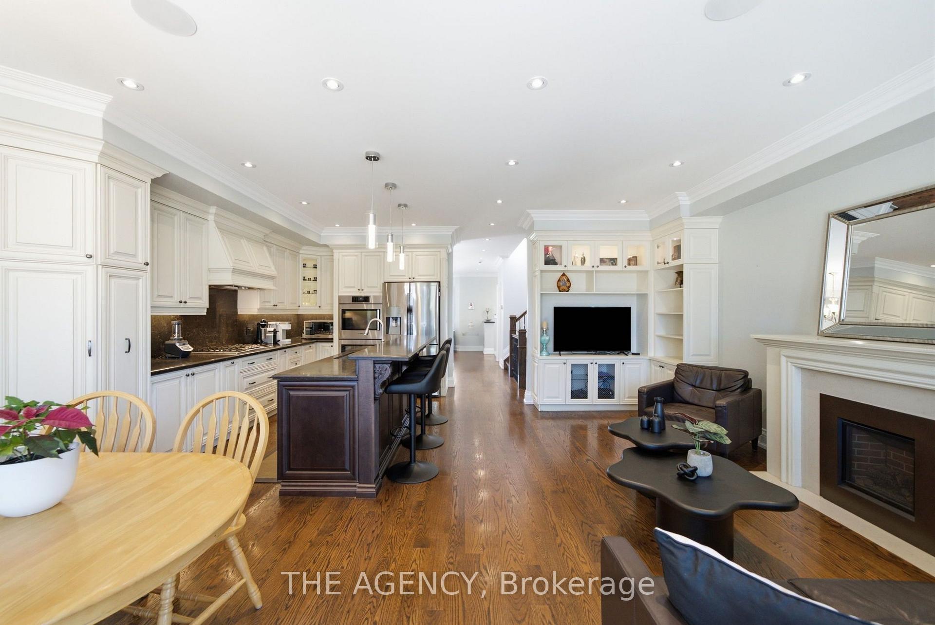 Photo 10 of 11 Northbrook Road, Toronto, East York — HOMEH