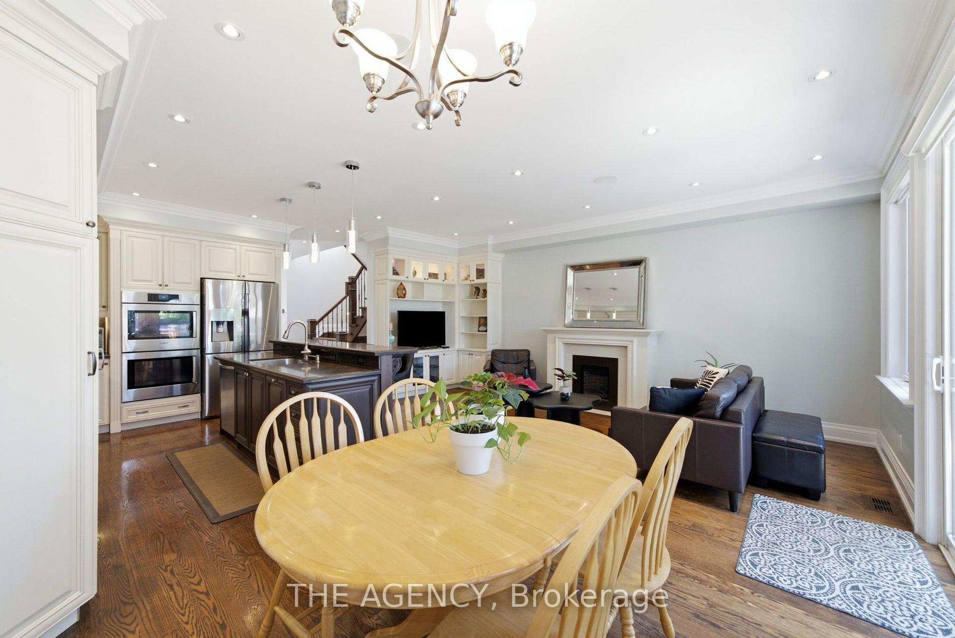 Photo 14 of 11 Northbrook Road, Toronto, East York — HOMEH
