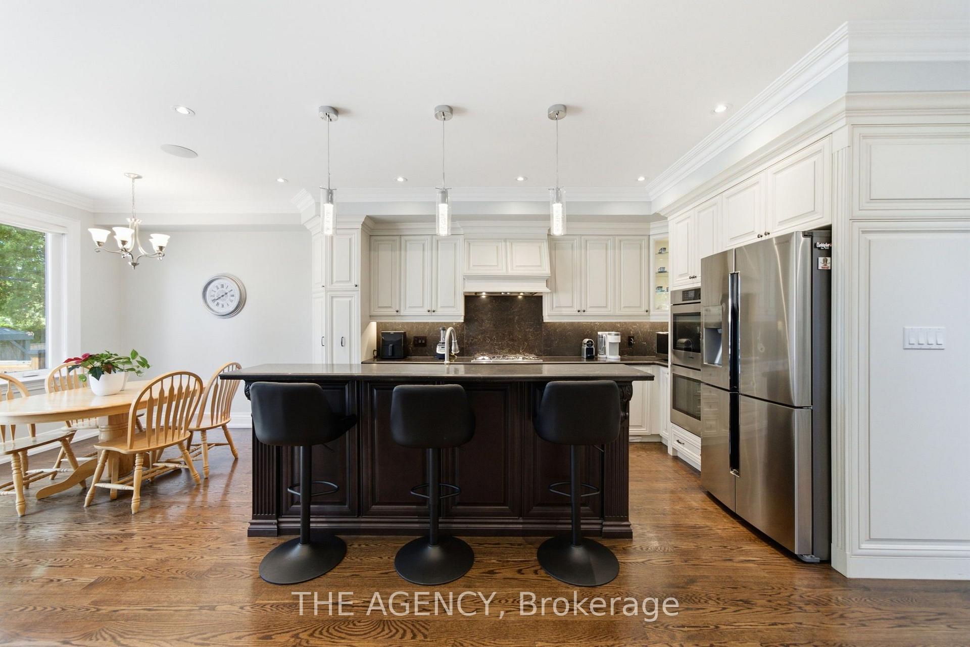 Photo 16 of 11 Northbrook Road, Toronto, East York — HOMEH