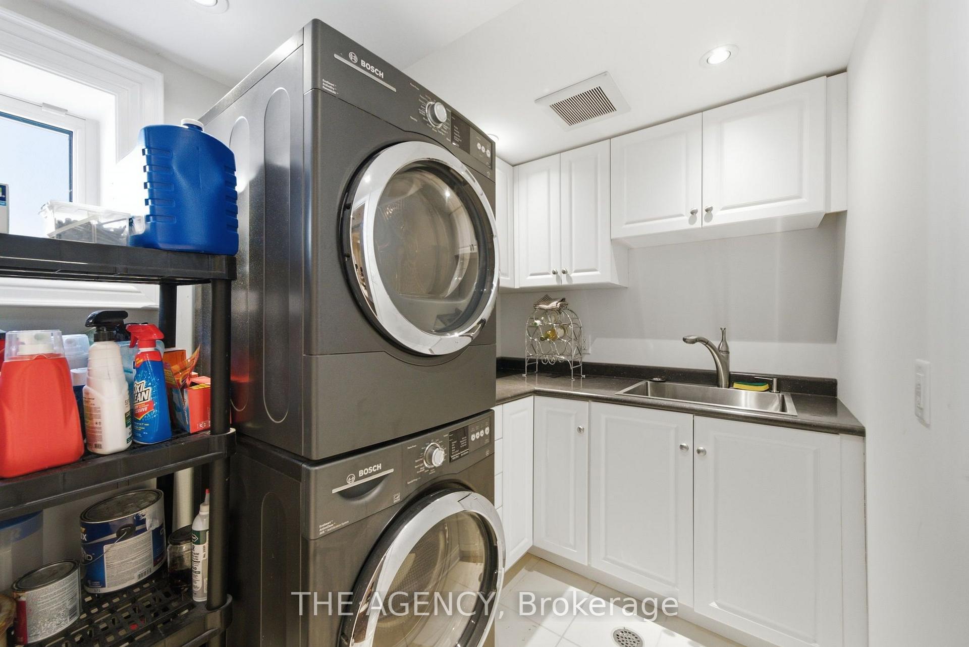 Photo 34 of 11 Northbrook Road, Toronto, East York — HOMEH