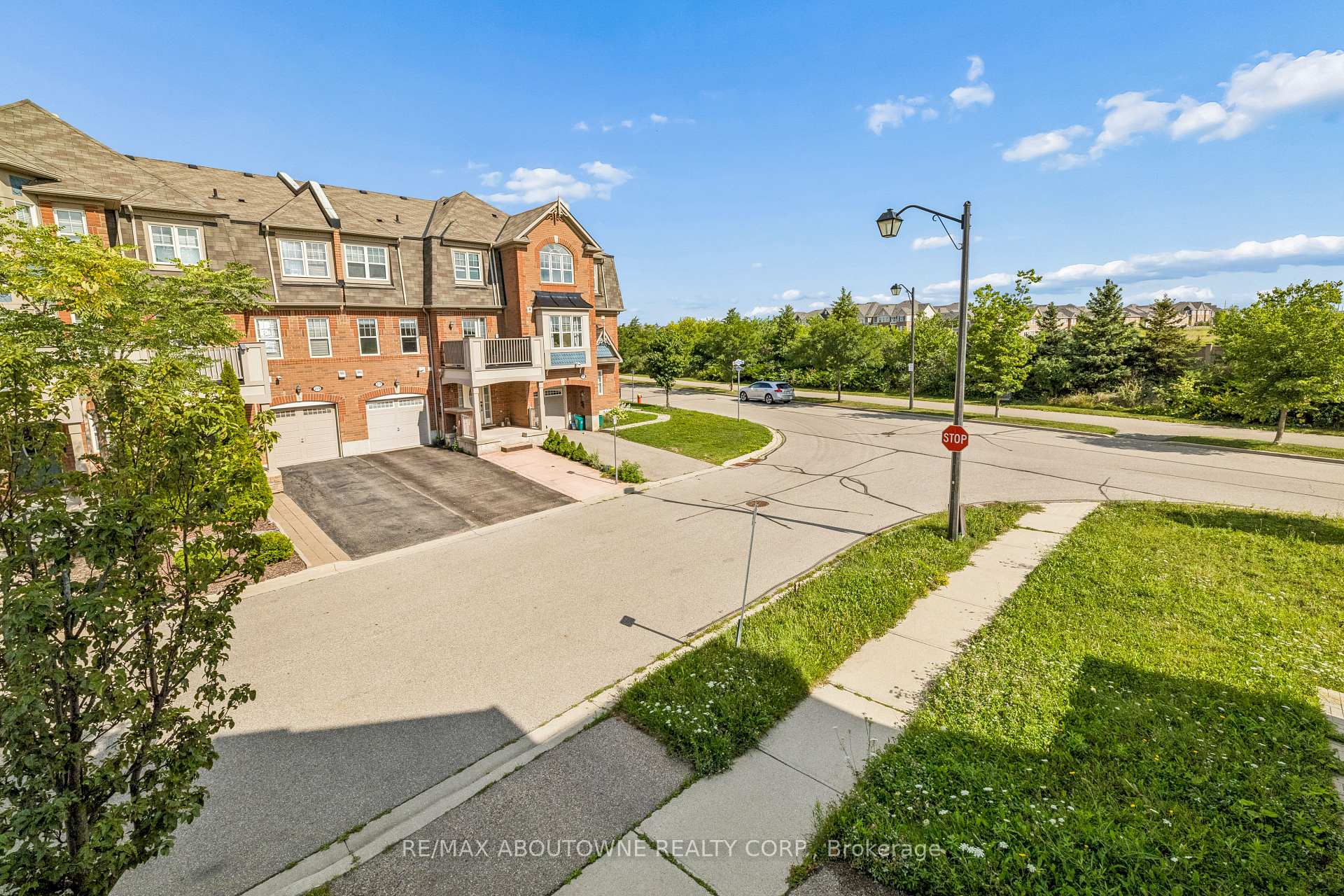 Photo 24 of 222 Septimus Heights, Milton, Harrison — HOMEH