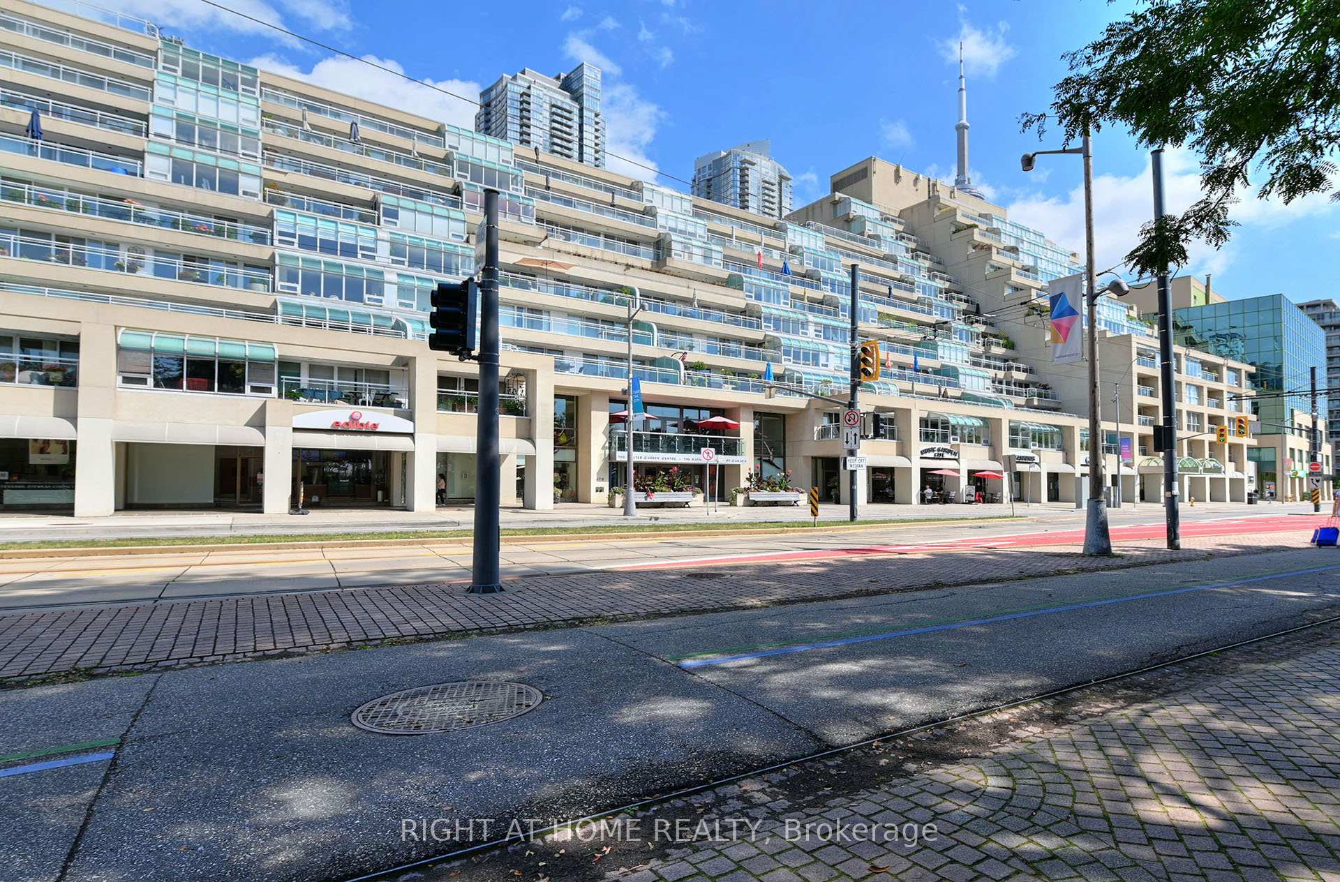 Photo 1 of Unit 202E, 460 Queens Quay W, Toronto, Waterfront Communities — HOMEH