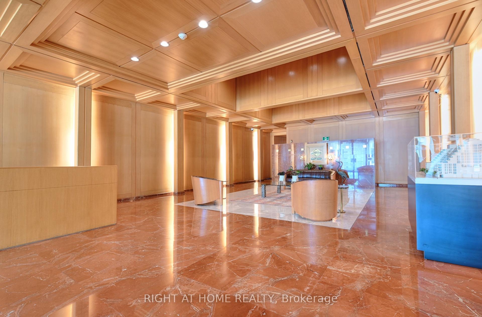 Photo 2 of Unit 202E, 460 Queens Quay W, Toronto, Waterfront Communities — HOMEH