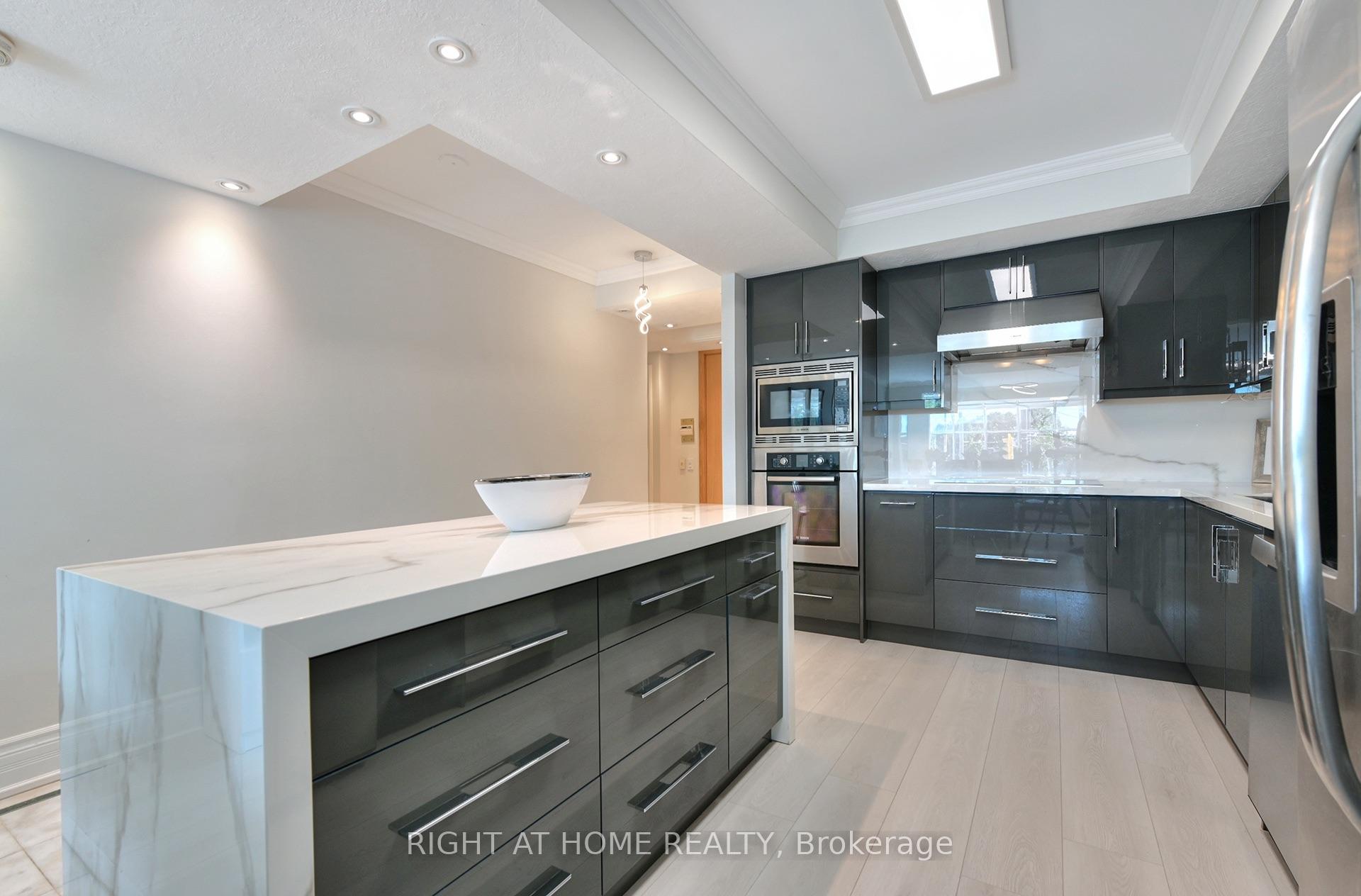 Photo 6 of Unit 202E, 460 Queens Quay W, Toronto, Waterfront Communities — HOMEH
