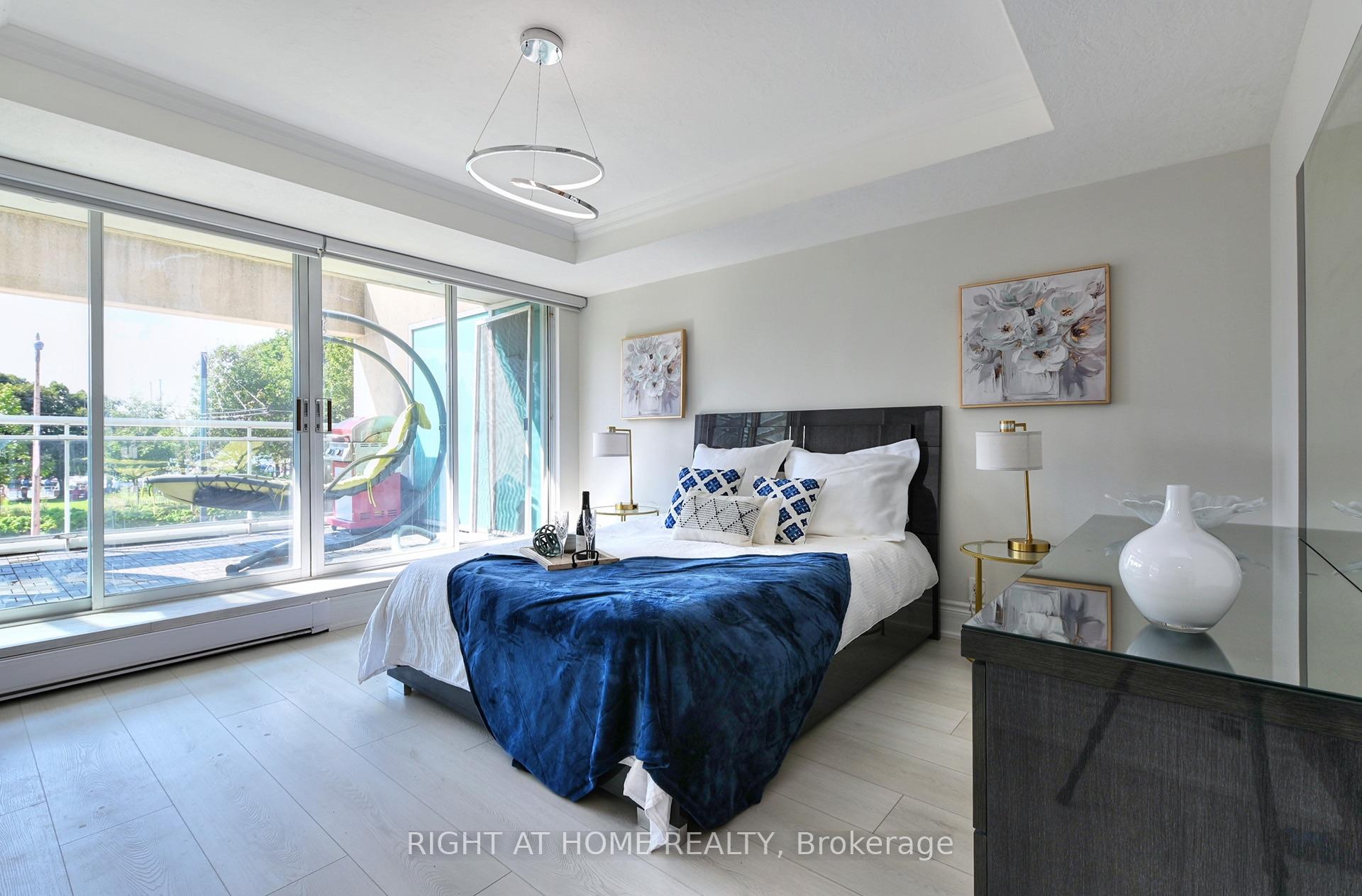 Photo 13 of Unit 202E, 460 Queens Quay W, Toronto, Waterfront Communities — HOMEH