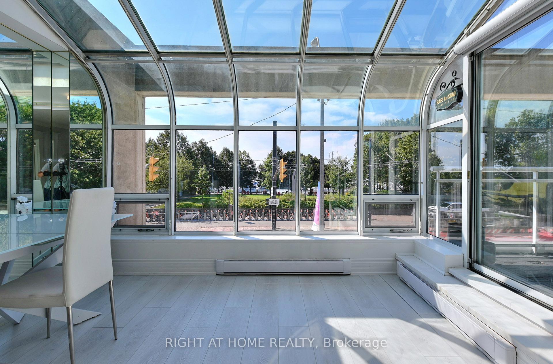 Photo 17 of Unit 202E, 460 Queens Quay W, Toronto, Waterfront Communities — HOMEH