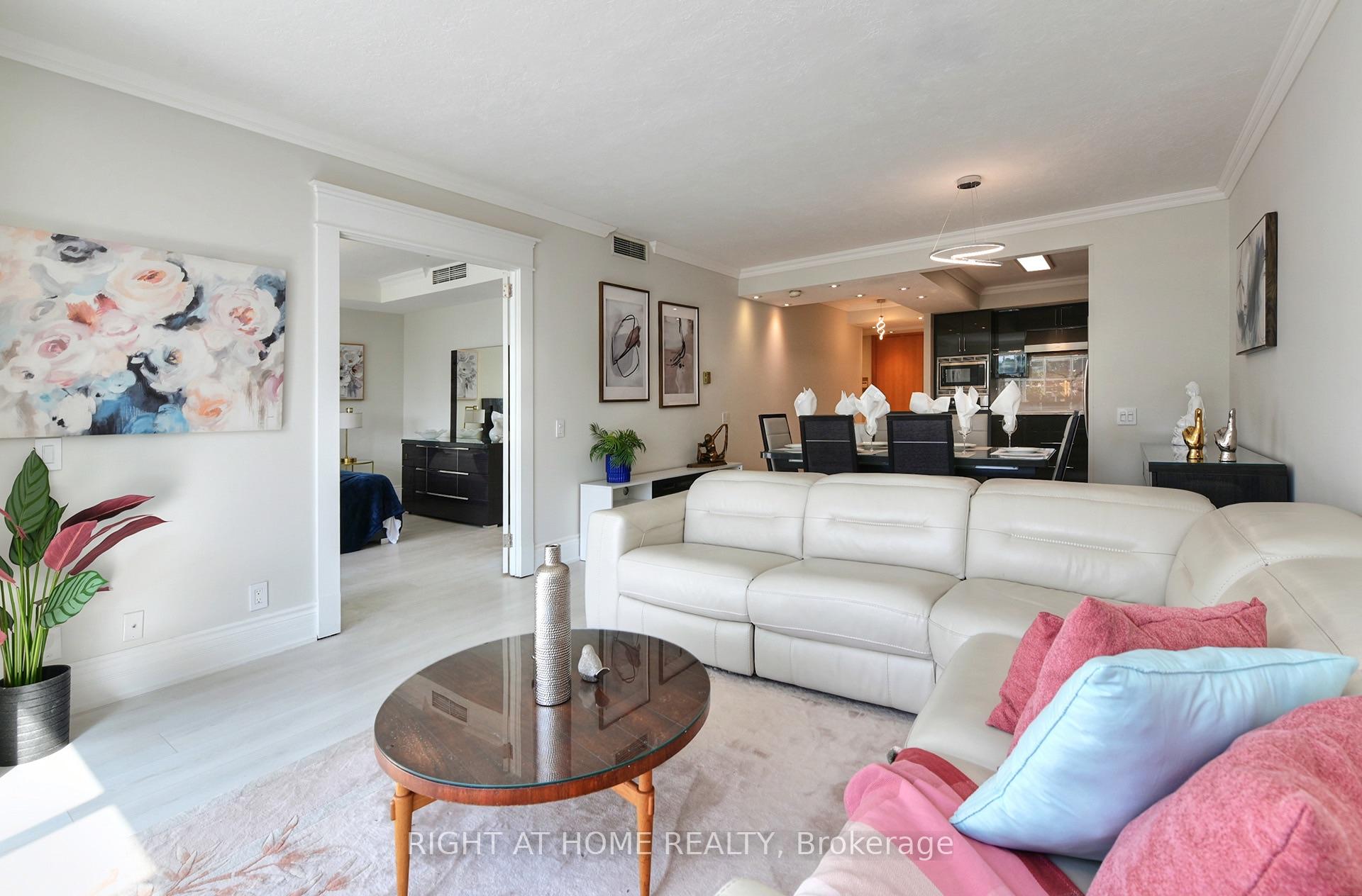 Photo 10 of Unit 202E, 460 Queens Quay W, Toronto, Waterfront Communities — HOMEH