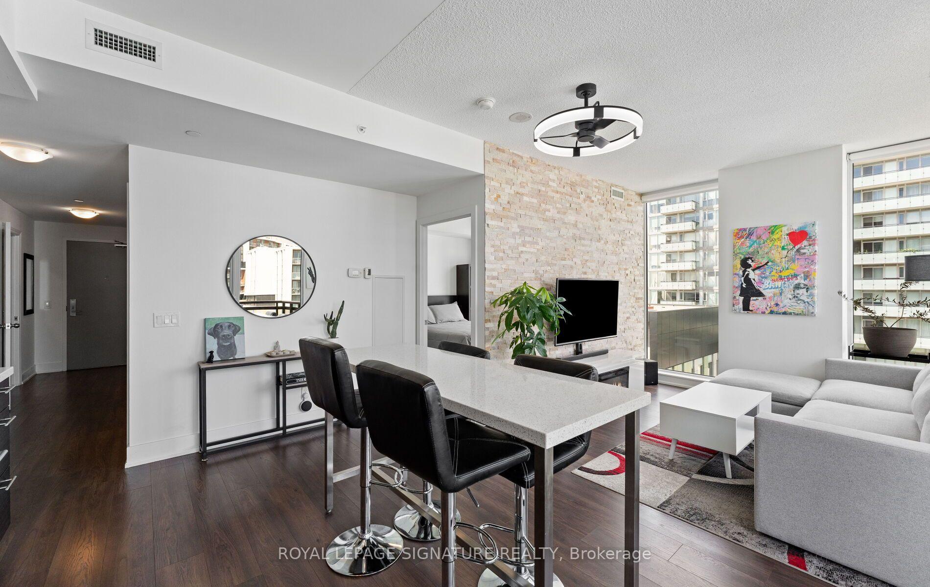 Photo 11 of Unit 814, 180 Enterprise Boulevard, Markham, Unionville — HOMEH