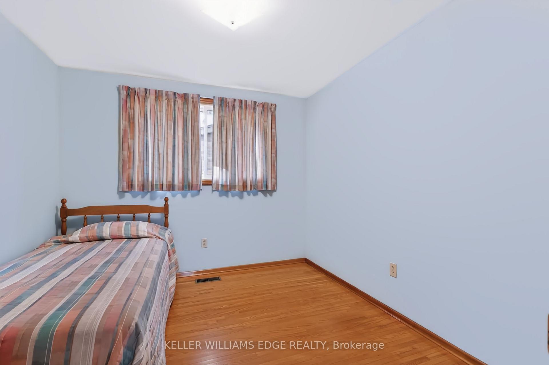 Photo 22 of 35 Burrwood Drive, Hamilton, Rolston — HOMEH