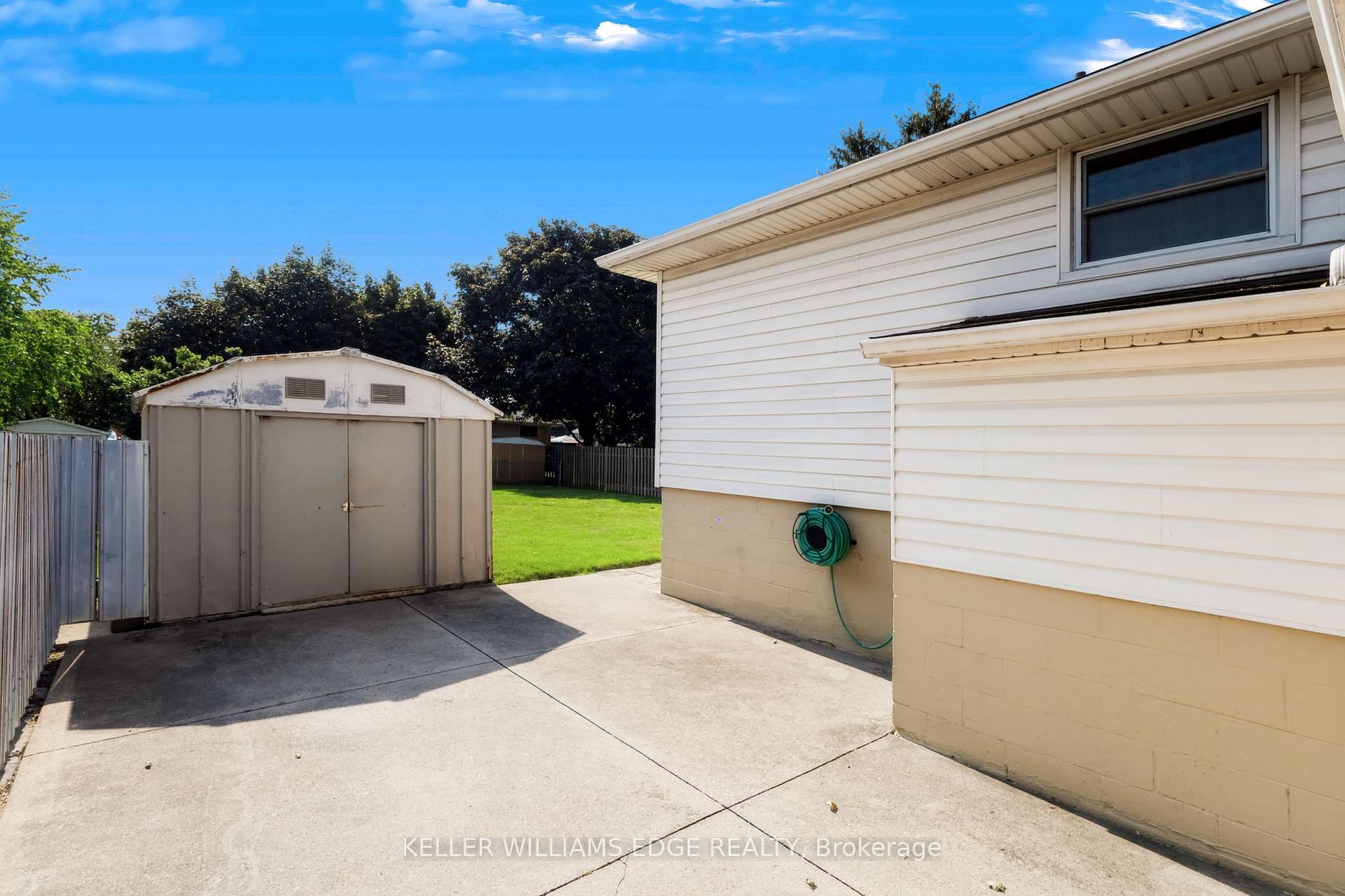 Photo 42 of 35 Burrwood Drive, Hamilton, Rolston — HOMEH