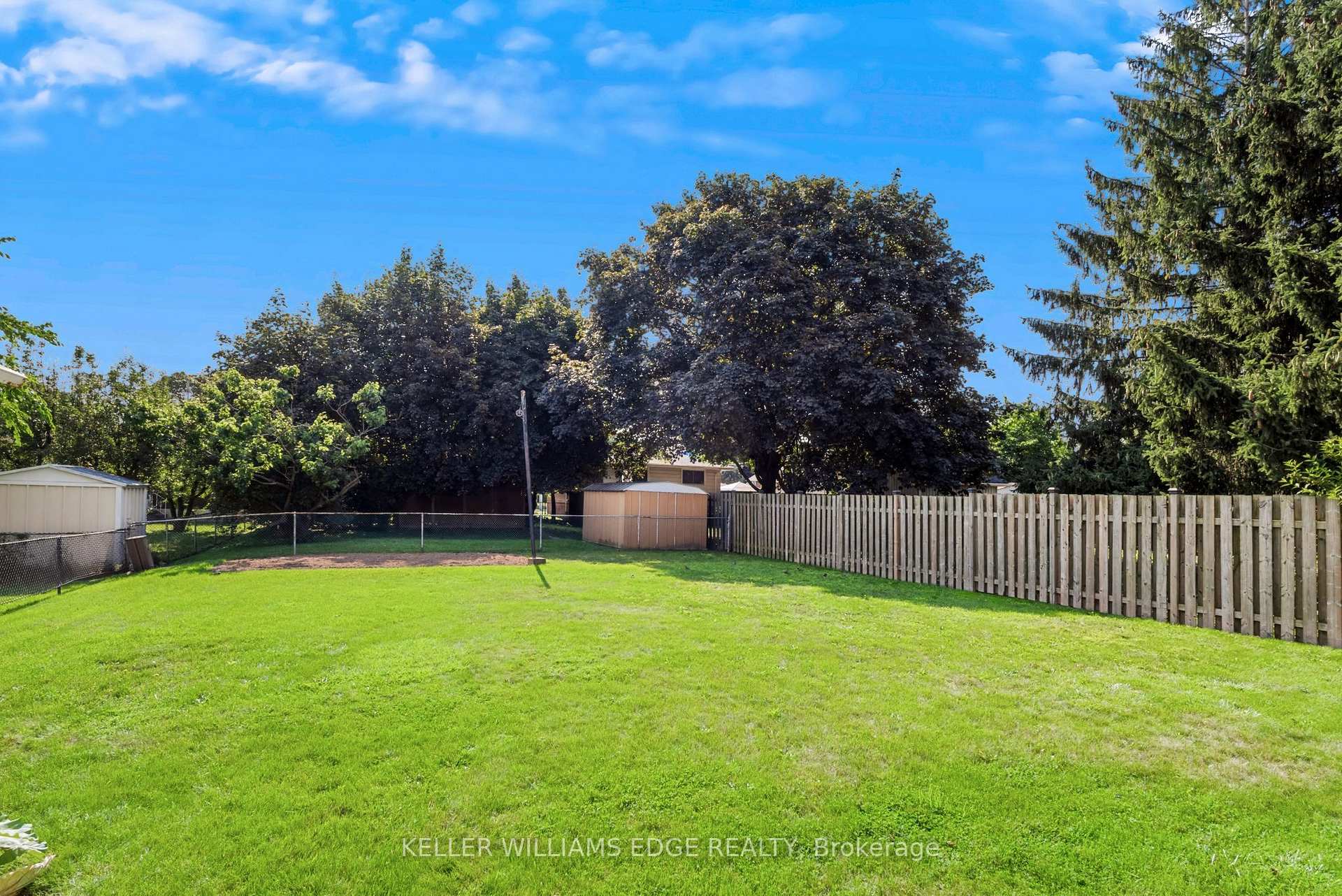 Photo 48 of 35 Burrwood Drive, Hamilton, Rolston — HOMEH
