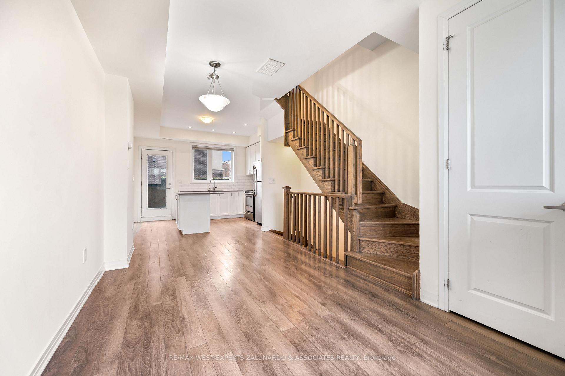 Photo 5 of Unit 3, 120 Frederick Tisdale Drive, North York, Downsview-Roding-CFB — HOMEH