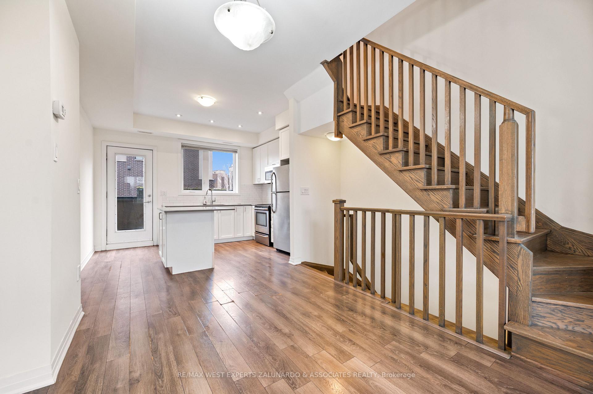 Photo 8 of Unit 3, 120 Frederick Tisdale Drive, North York, Downsview-Roding-CFB — HOMEH