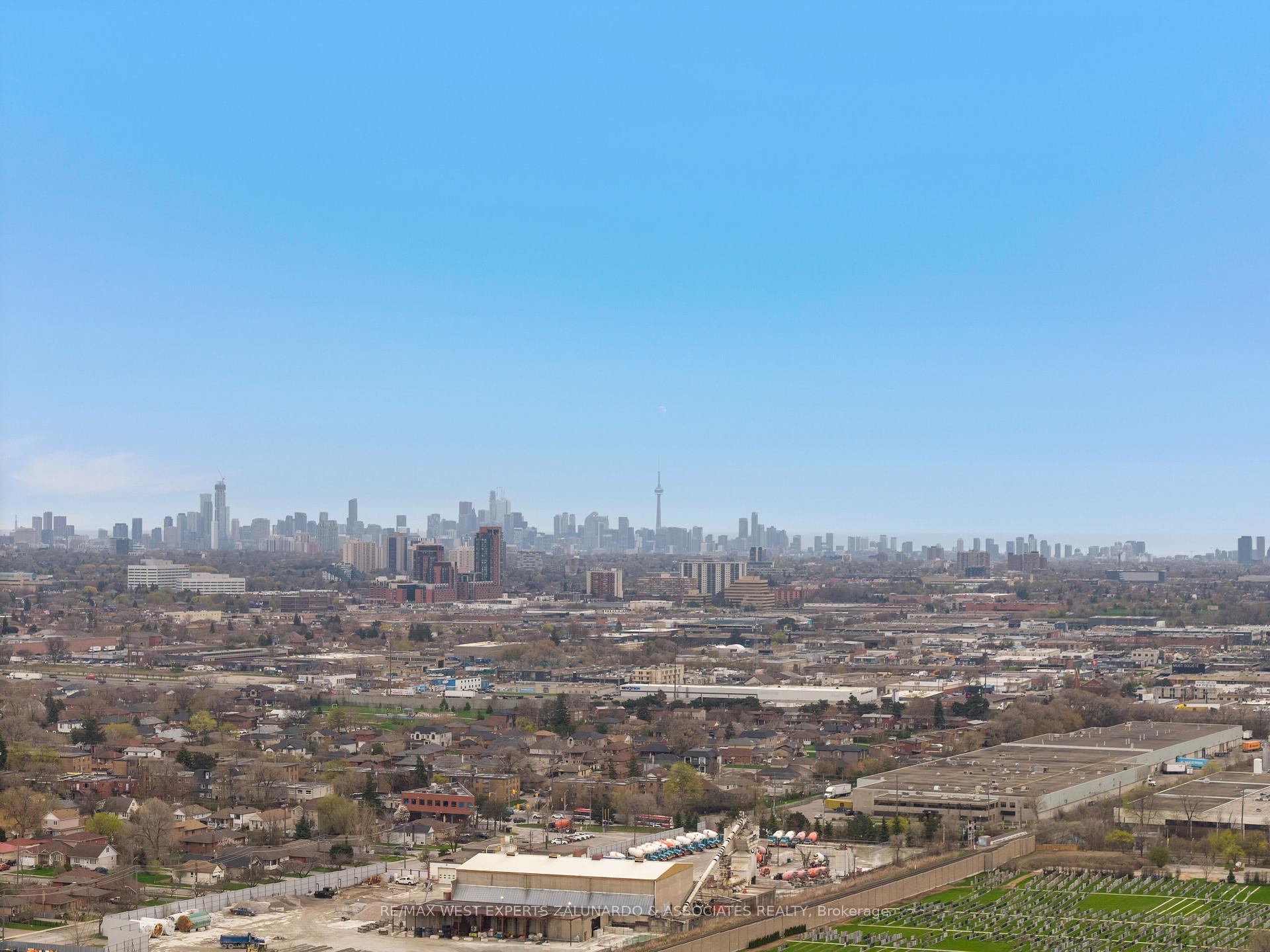 Photo 50 of Unit 3, 120 Frederick Tisdale Drive, North York, Downsview-Roding-CFB — HOMEH
