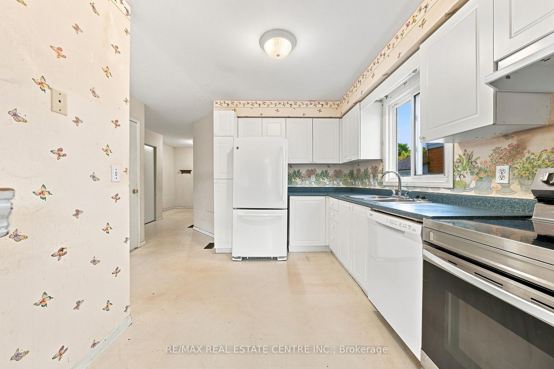 Photo 11 of 24 King William Court, Cambridge, Hespeler Village — HOMEH