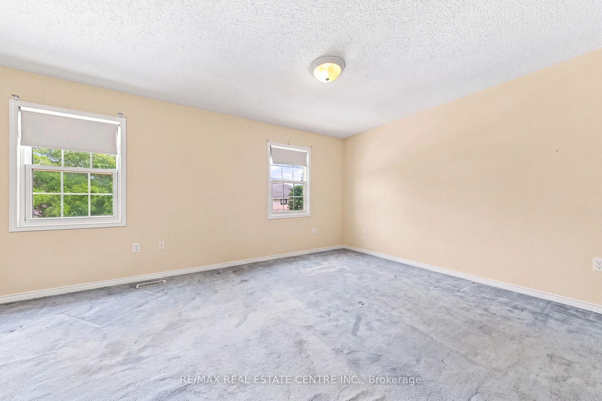 Photo 14 of 24 King William Court, Cambridge, Hespeler Village — HOMEH