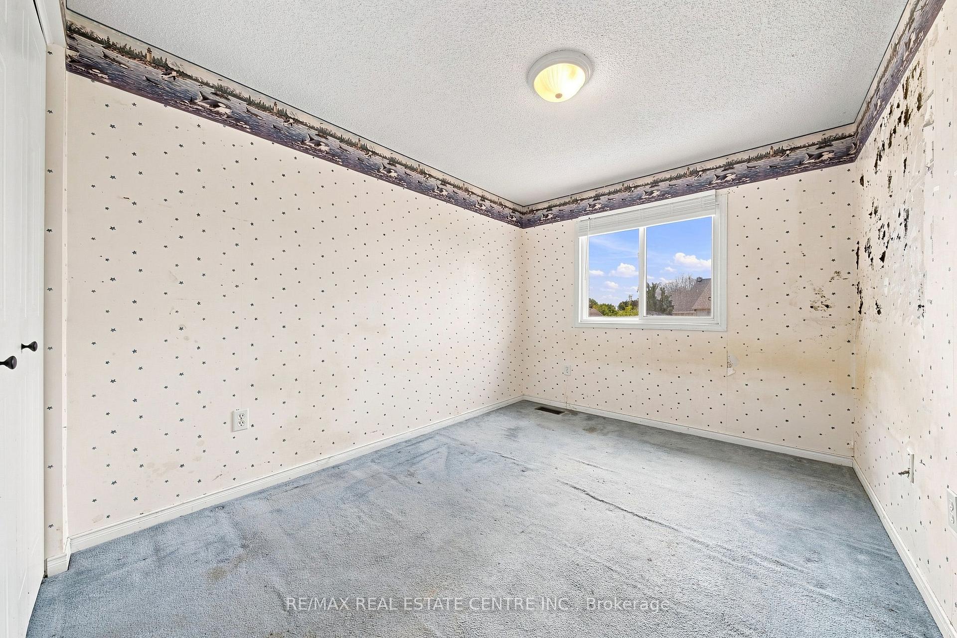 Photo 18 of 24 King William Court, Cambridge, Hespeler Village — HOMEH
