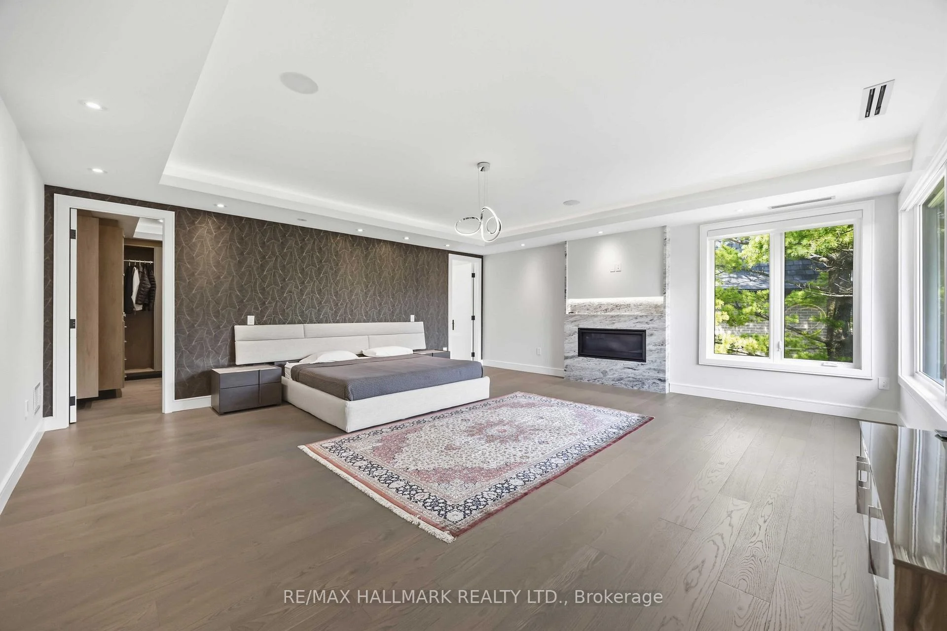 Photo 54 of 66 Forest Grove Drive, North York, Bayview Village — HOMEH