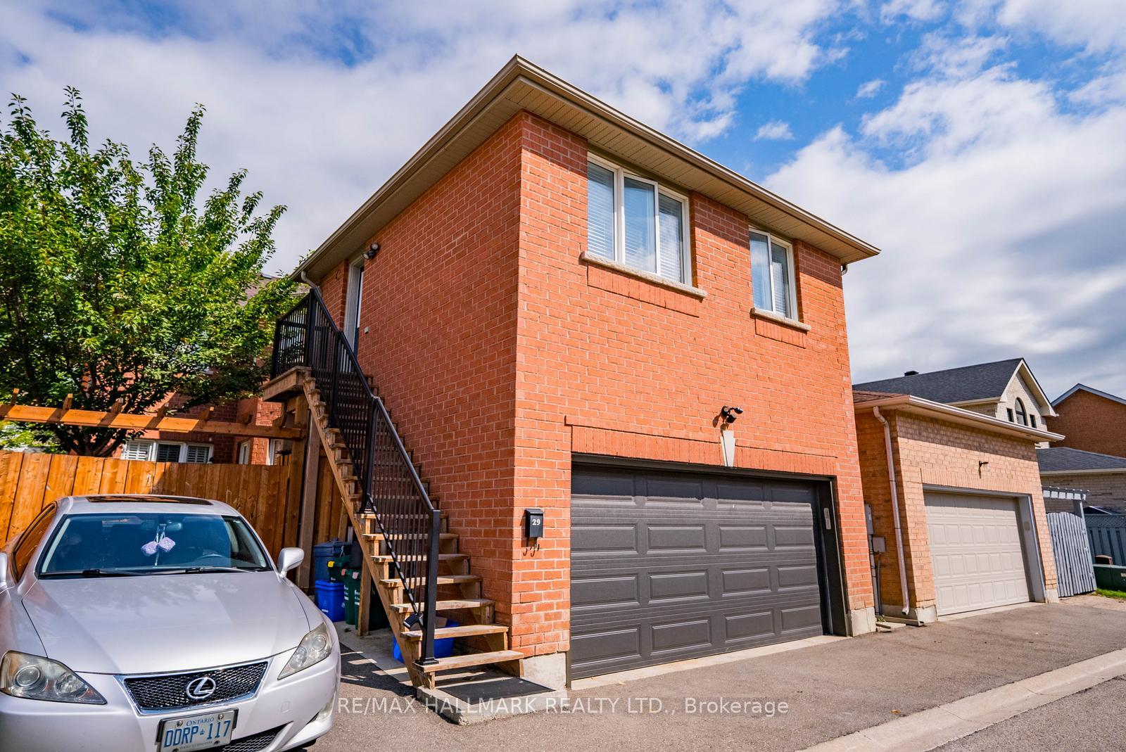 Photo 2 of Unit Coach House, 29 Hosta Avenue, Markham, Cornell — HOMEH
