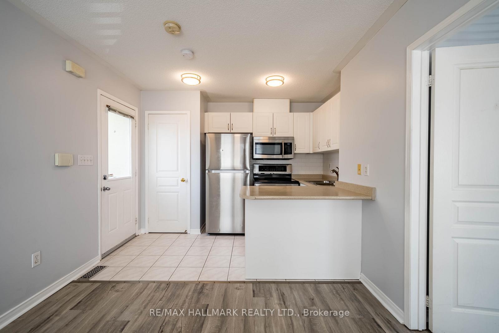 Photo 7 of Unit Coach House, 29 Hosta Avenue, Markham, Cornell — HOMEH