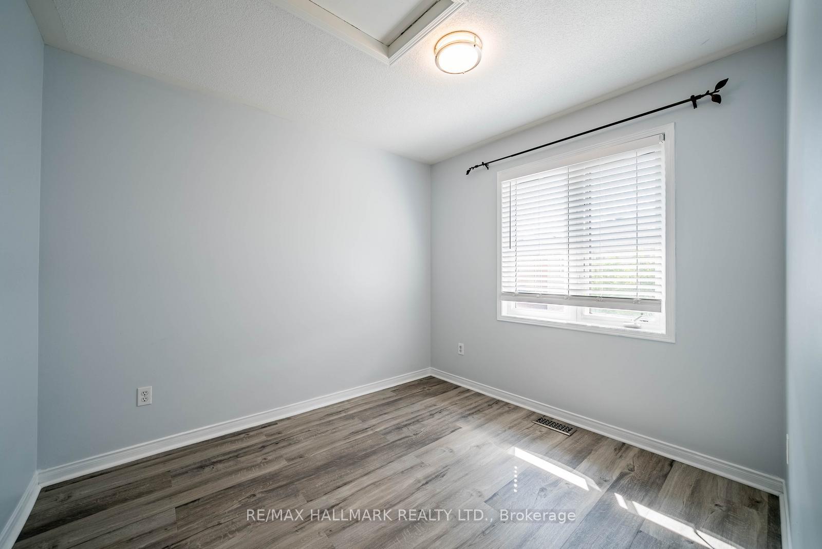 Photo 12 of Unit Coach House, 29 Hosta Avenue, Markham, Cornell — HOMEH