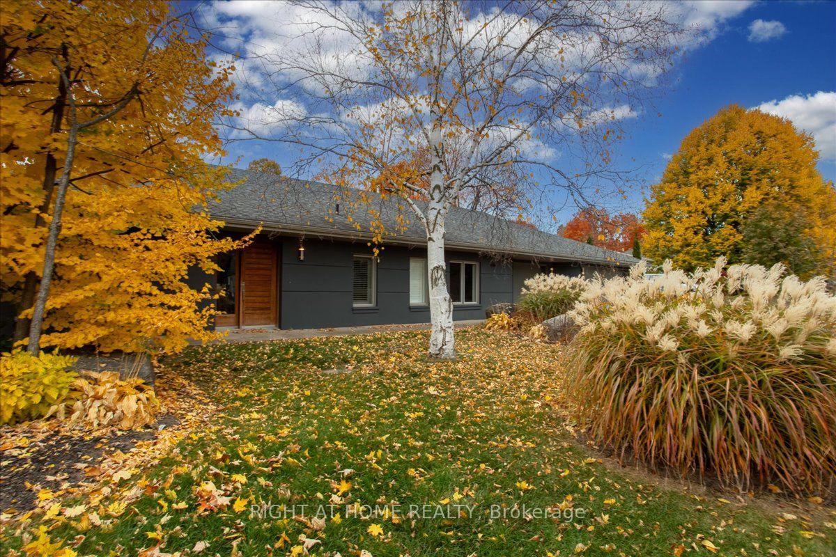Photo 2 of 88 Cook Street, Barrie, Codrington — HOMEH