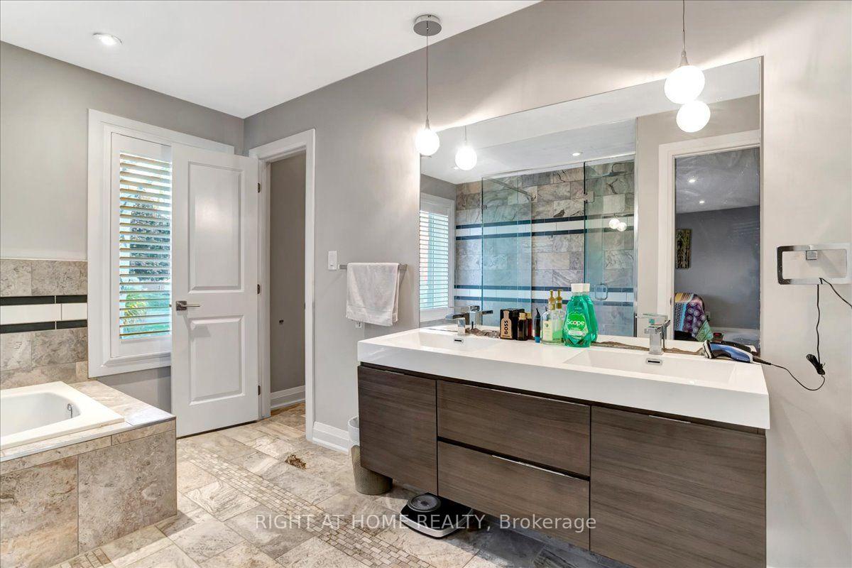 Photo 20 of 88 Cook Street, Barrie, Codrington — HOMEH